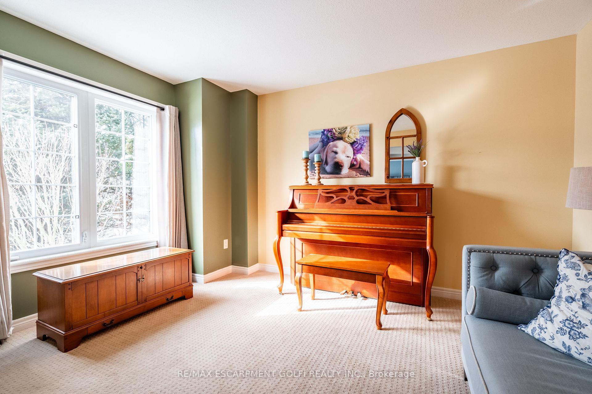 Photo 6 of 62 Rolling Meadows Boulevard, Pelham, Fonthill — HOMEH