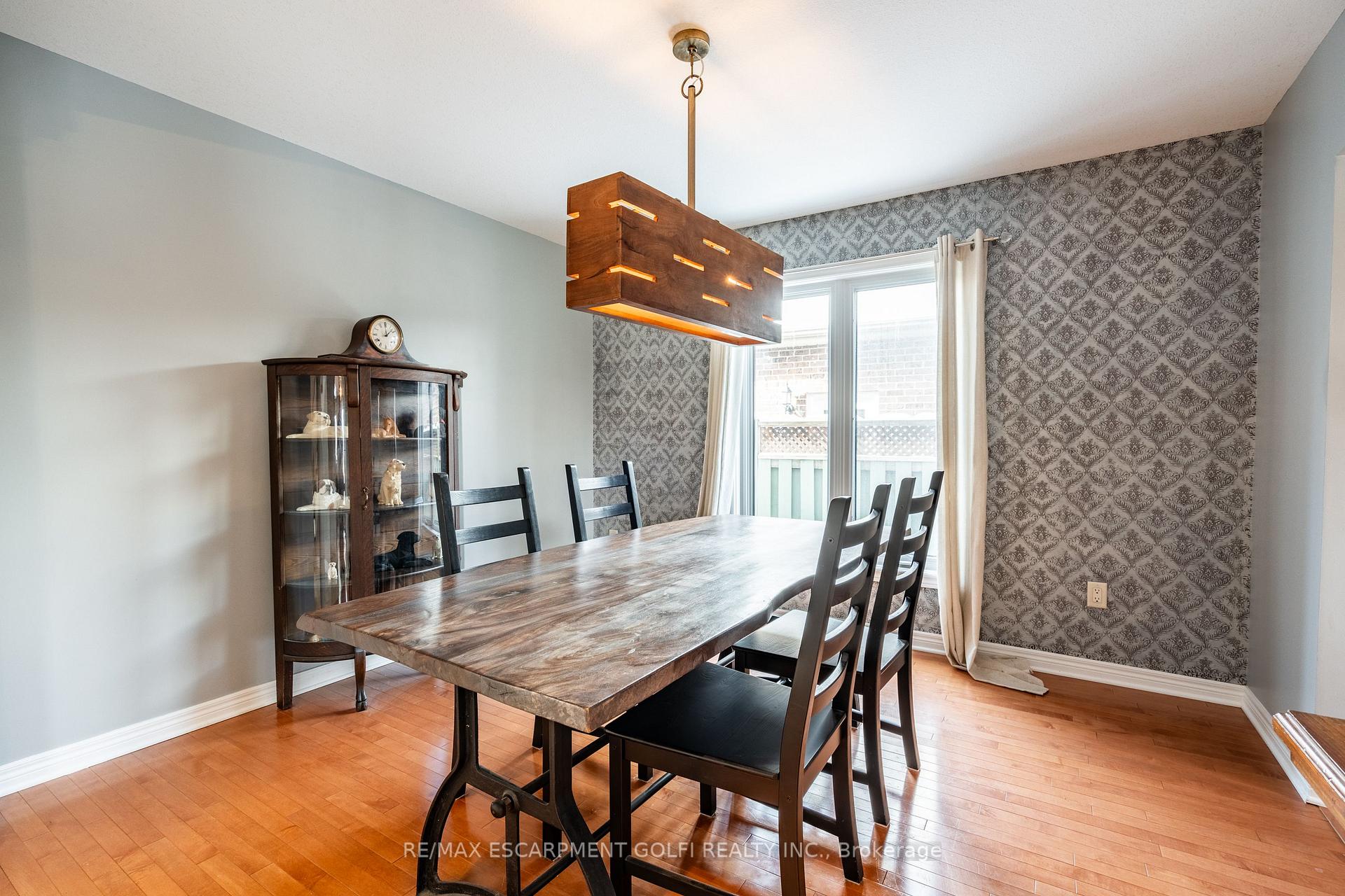 Photo 11 of 62 Rolling Meadows Boulevard, Pelham, Fonthill — HOMEH
