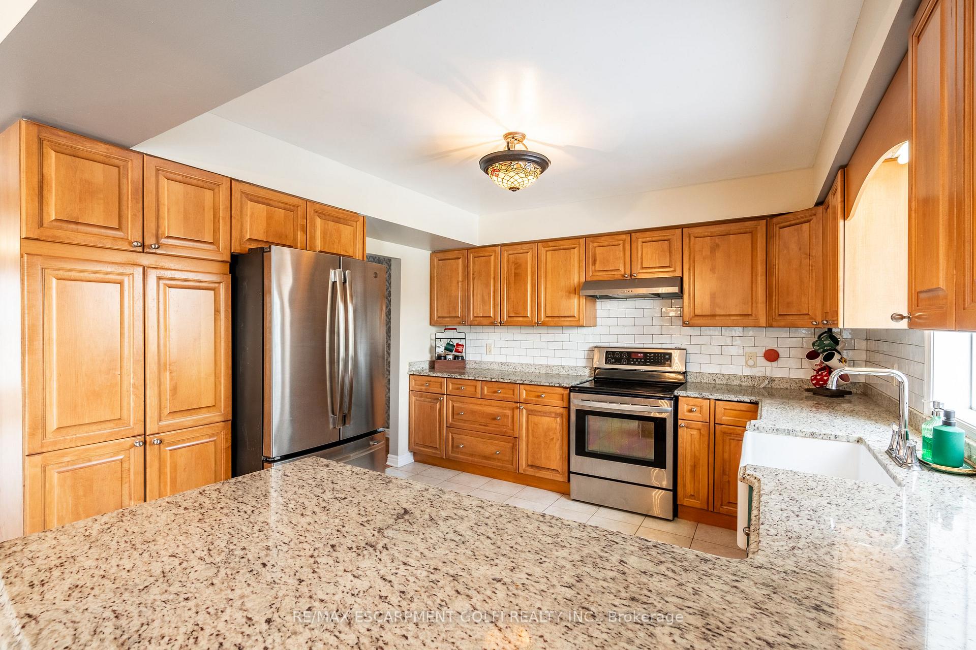 Photo 16 of 62 Rolling Meadows Boulevard, Pelham, Fonthill — HOMEH