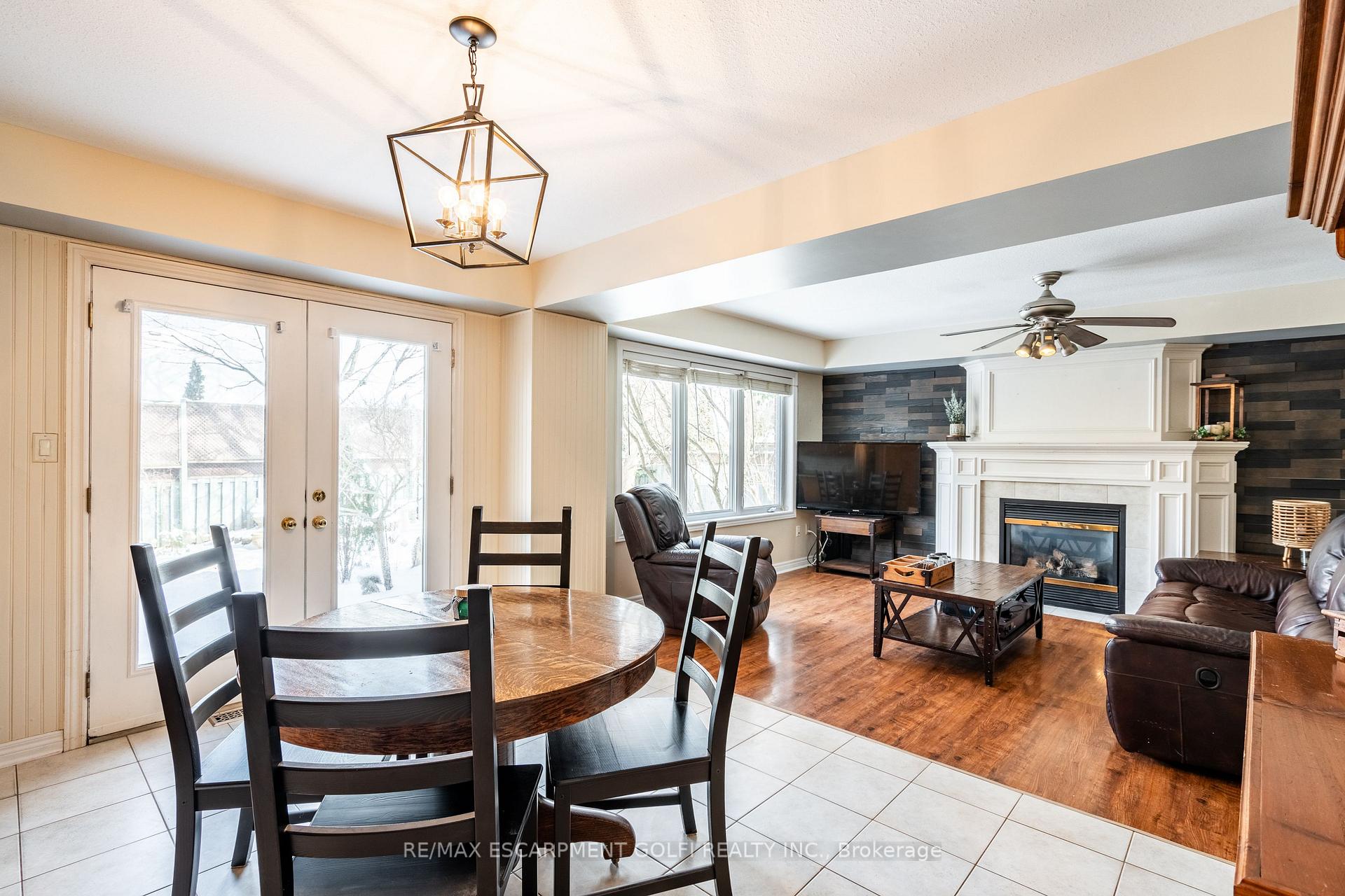 Photo 17 of 62 Rolling Meadows Boulevard, Pelham, Fonthill — HOMEH