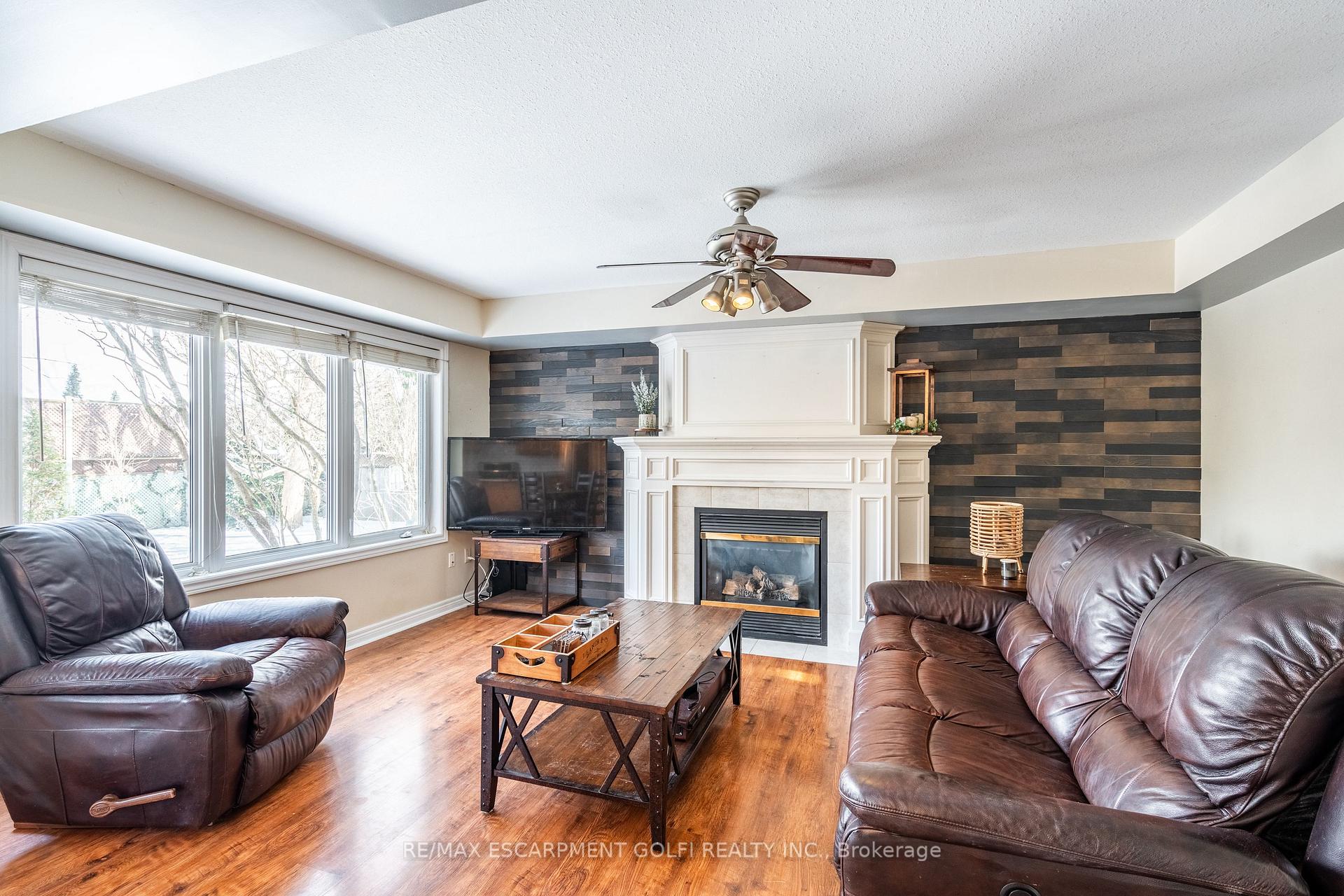 Photo 19 of 62 Rolling Meadows Boulevard, Pelham, Fonthill — HOMEH