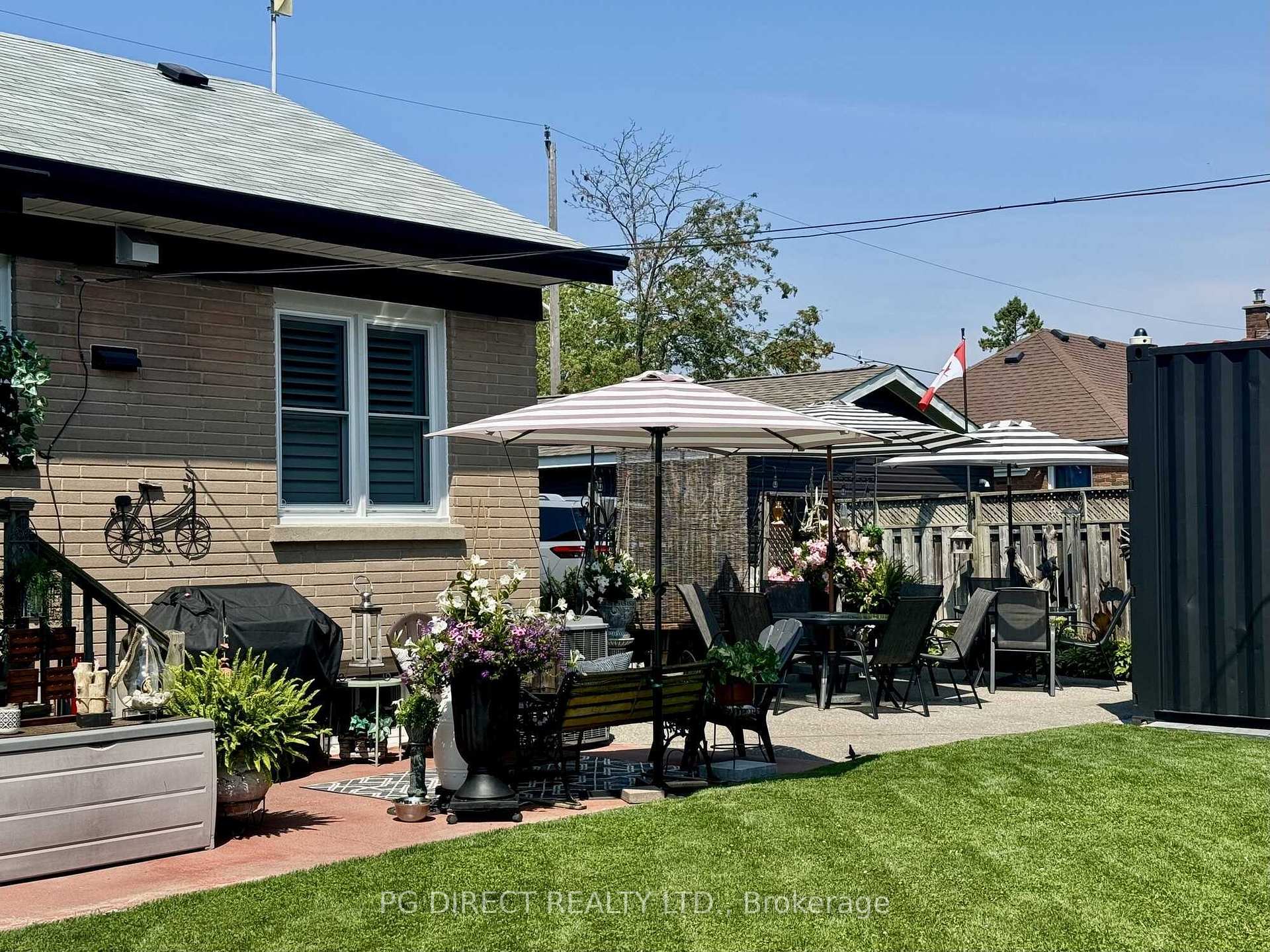 Photo 12 of 421 Ridgeway Avenue, Oshawa, McLaughlin — HOMEH