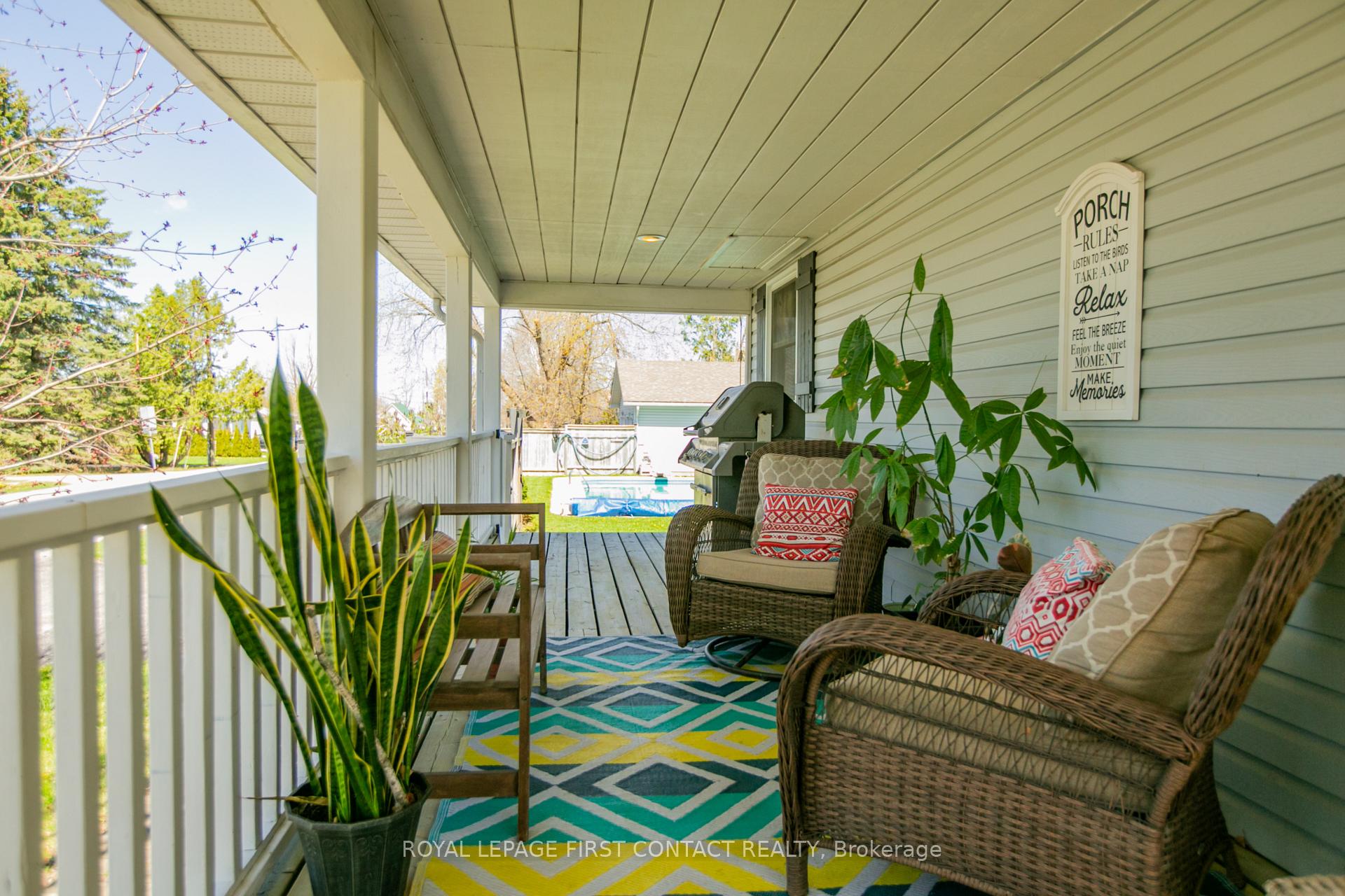 Photo 4 of 50 Calverley Street, Orillia — HOMEH