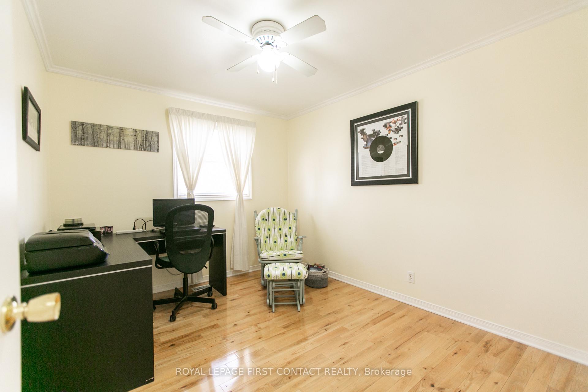 Photo 25 of 50 Calverley Street, Orillia — HOMEH
