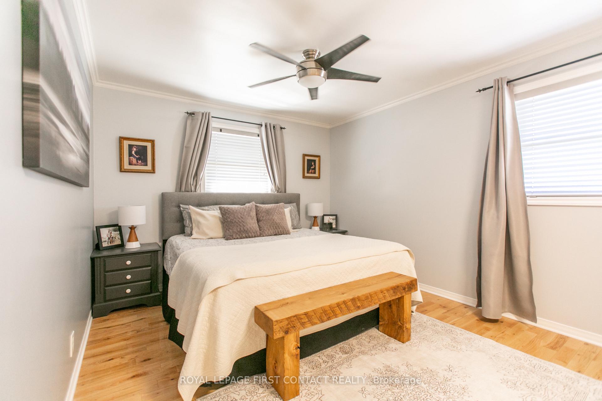 Photo 29 of 50 Calverley Street, Orillia — HOMEH