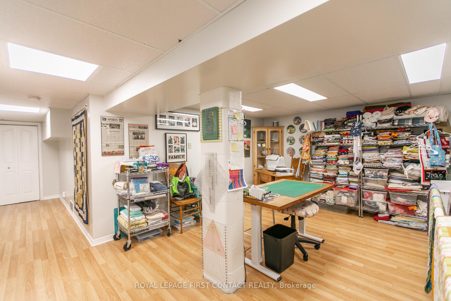 Photo 33 of 50 Calverley Street, Orillia — HOMEH