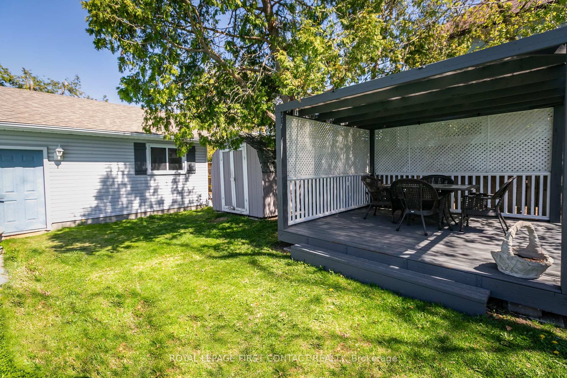 Photo 40 of 50 Calverley Street, Orillia — HOMEH