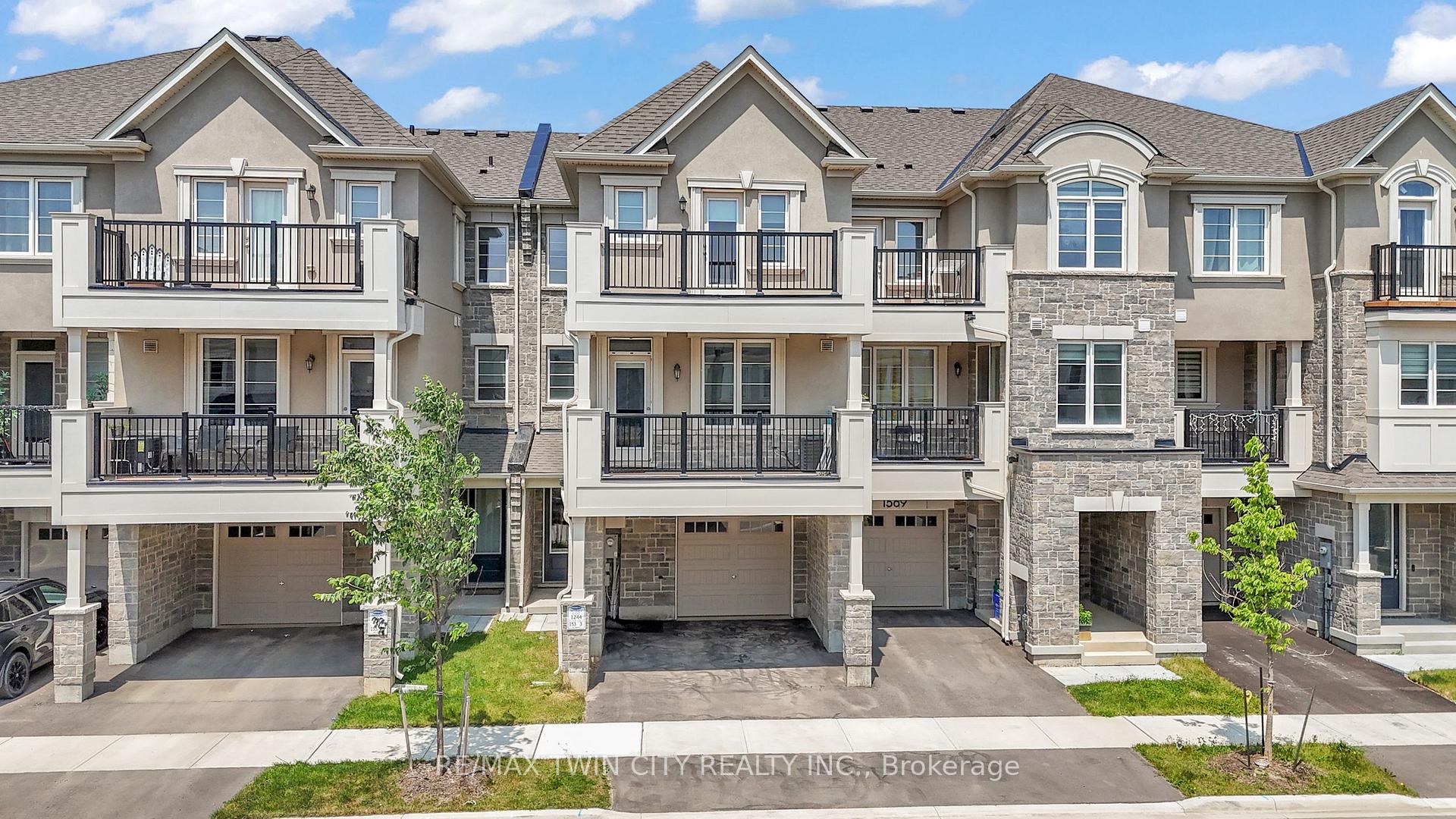 Photo 36 of 1567 Denison Place, Milton, Bowes — HOMEH