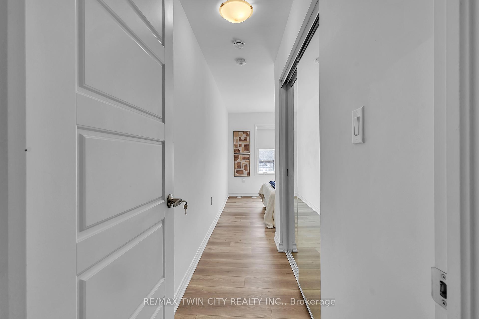 Photo 24 of 1567 Denison Place, Milton, Bowes — HOMEH