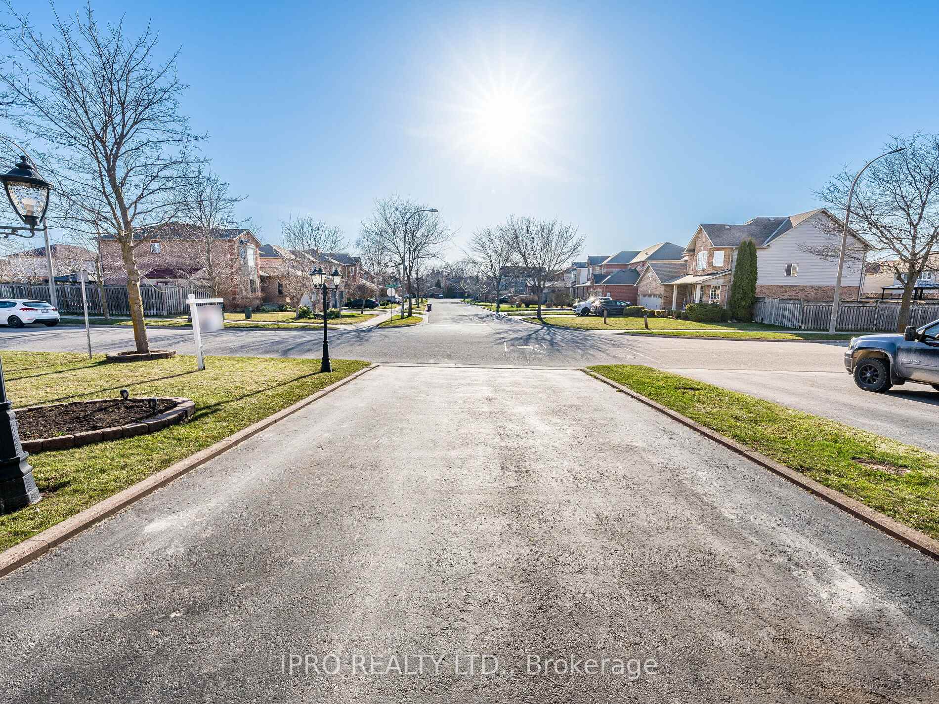 Photo 4 of 5 Reynolds Avenue, New Tecumseth, Beeton — HOMEH