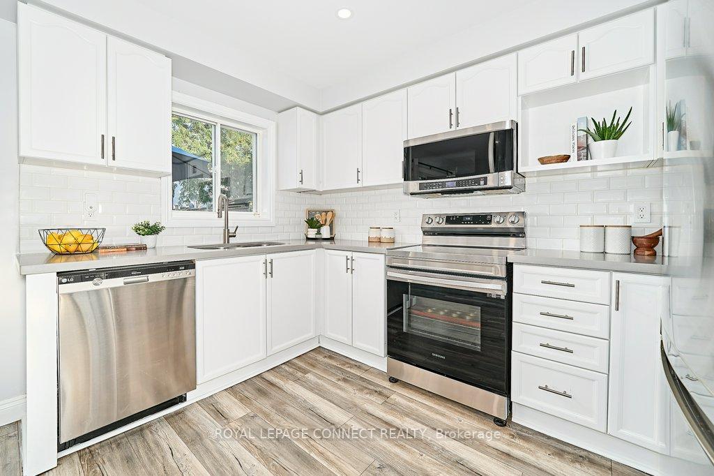Photo 12 of 1373 Dumont Street, Oshawa, Taunton — HOMEH