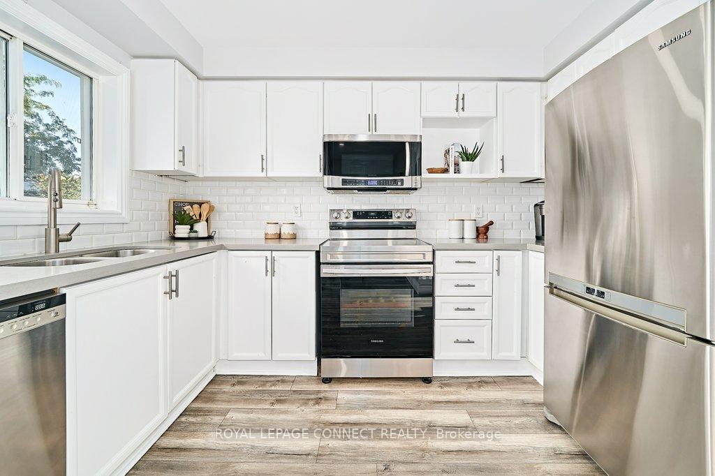 Photo 17 of 1373 Dumont Street, Oshawa, Taunton — HOMEH