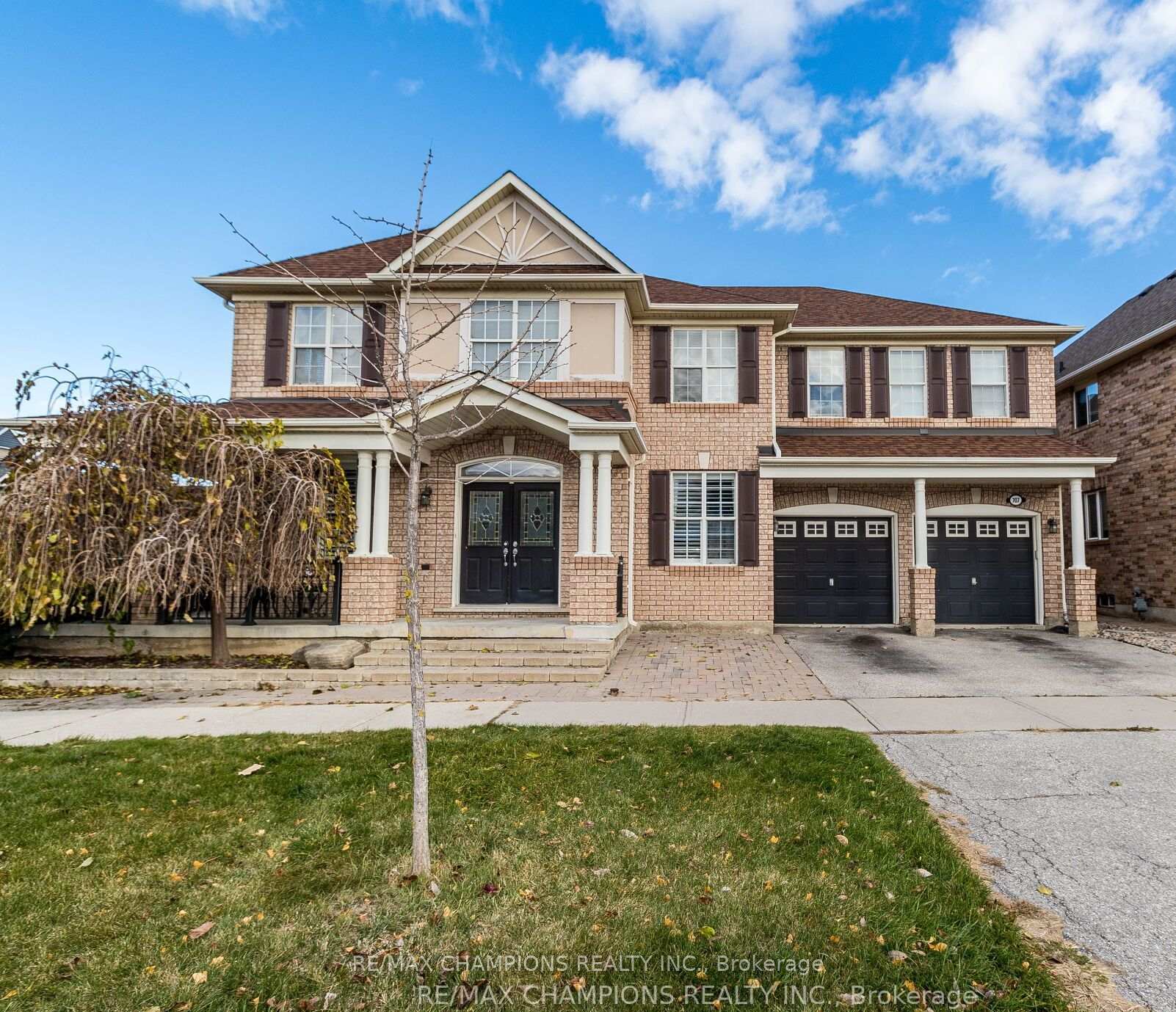 Front of 707 Trudeau Drive
