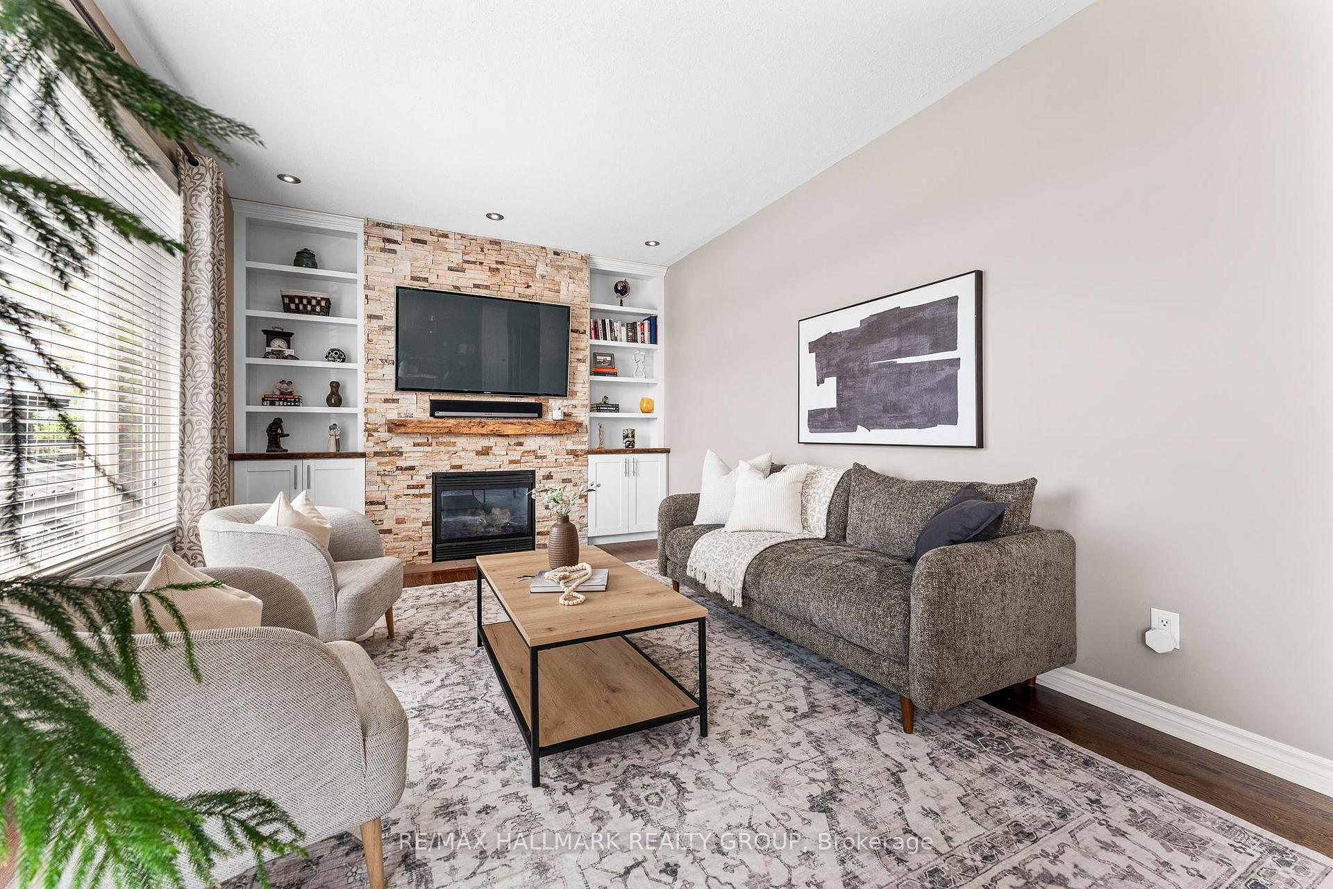 Photo 17 of 182 Felicity Crescent, Ottawa, Mer Bleue/Bradley Estates/Anderson Park — HOMEH