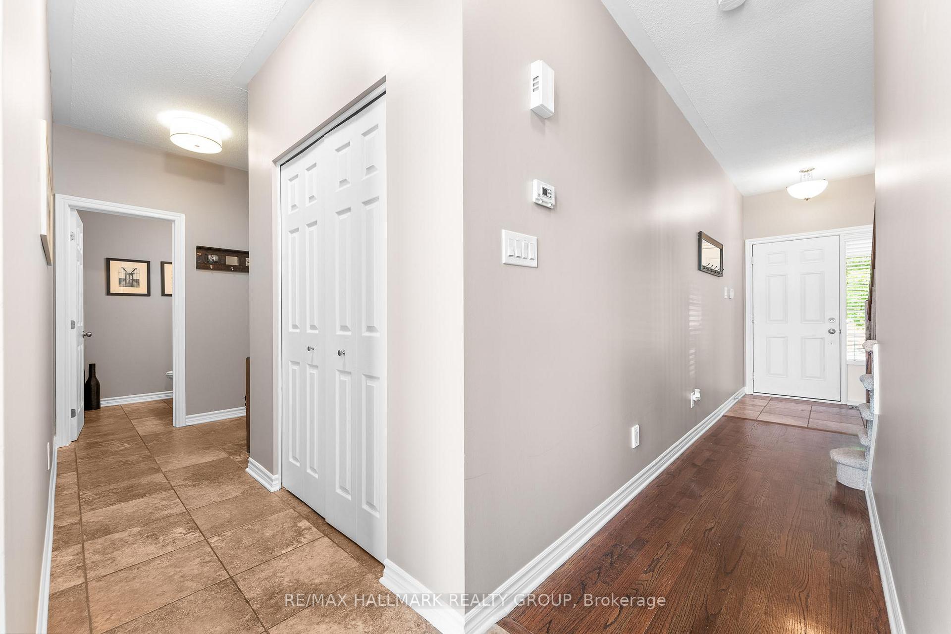 Photo 19 of 182 Felicity Crescent, Ottawa, Mer Bleue/Bradley Estates/Anderson Park — HOMEH
