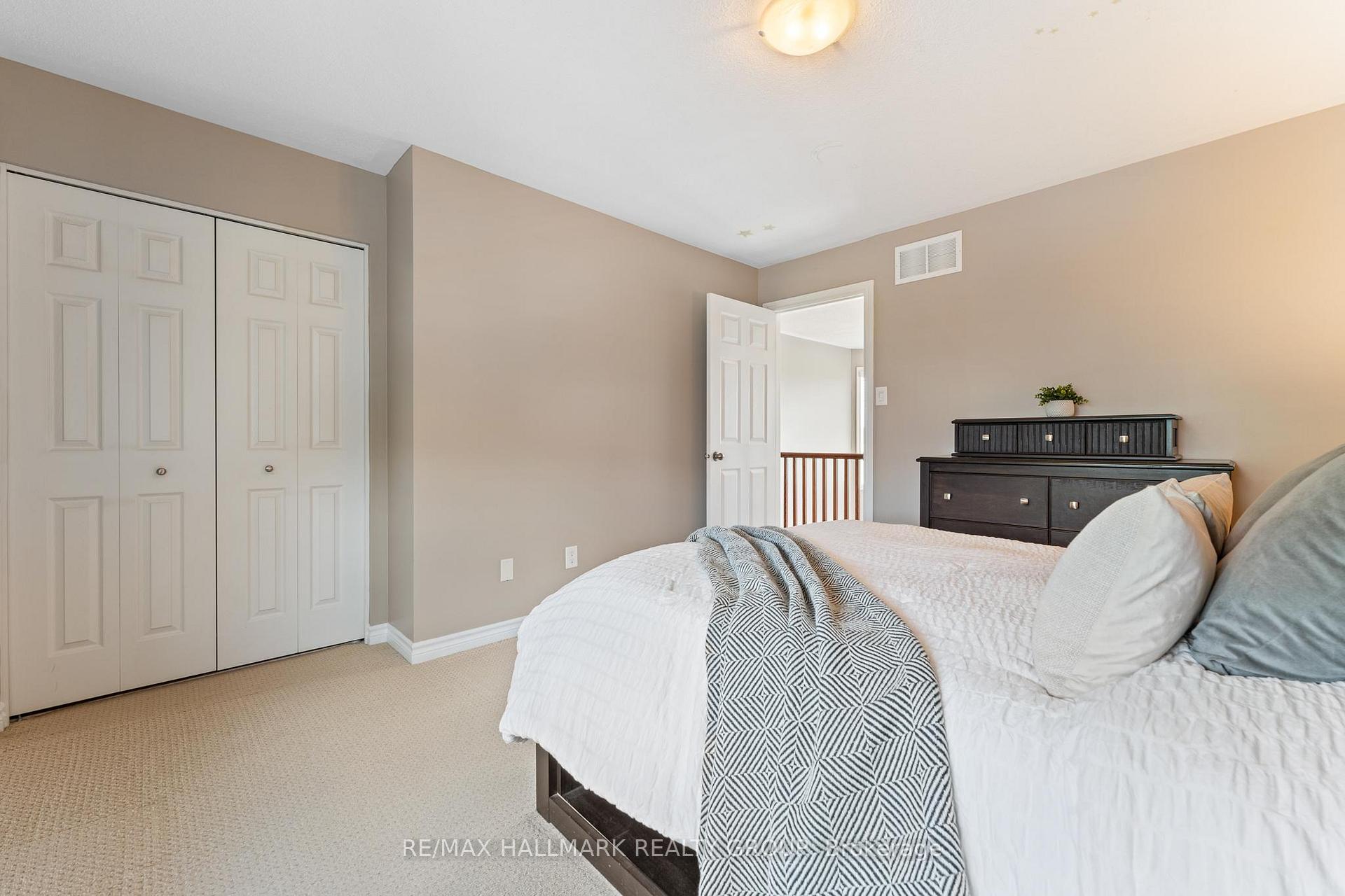 Photo 28 of 182 Felicity Crescent, Ottawa, Mer Bleue/Bradley Estates/Anderson Park — HOMEH