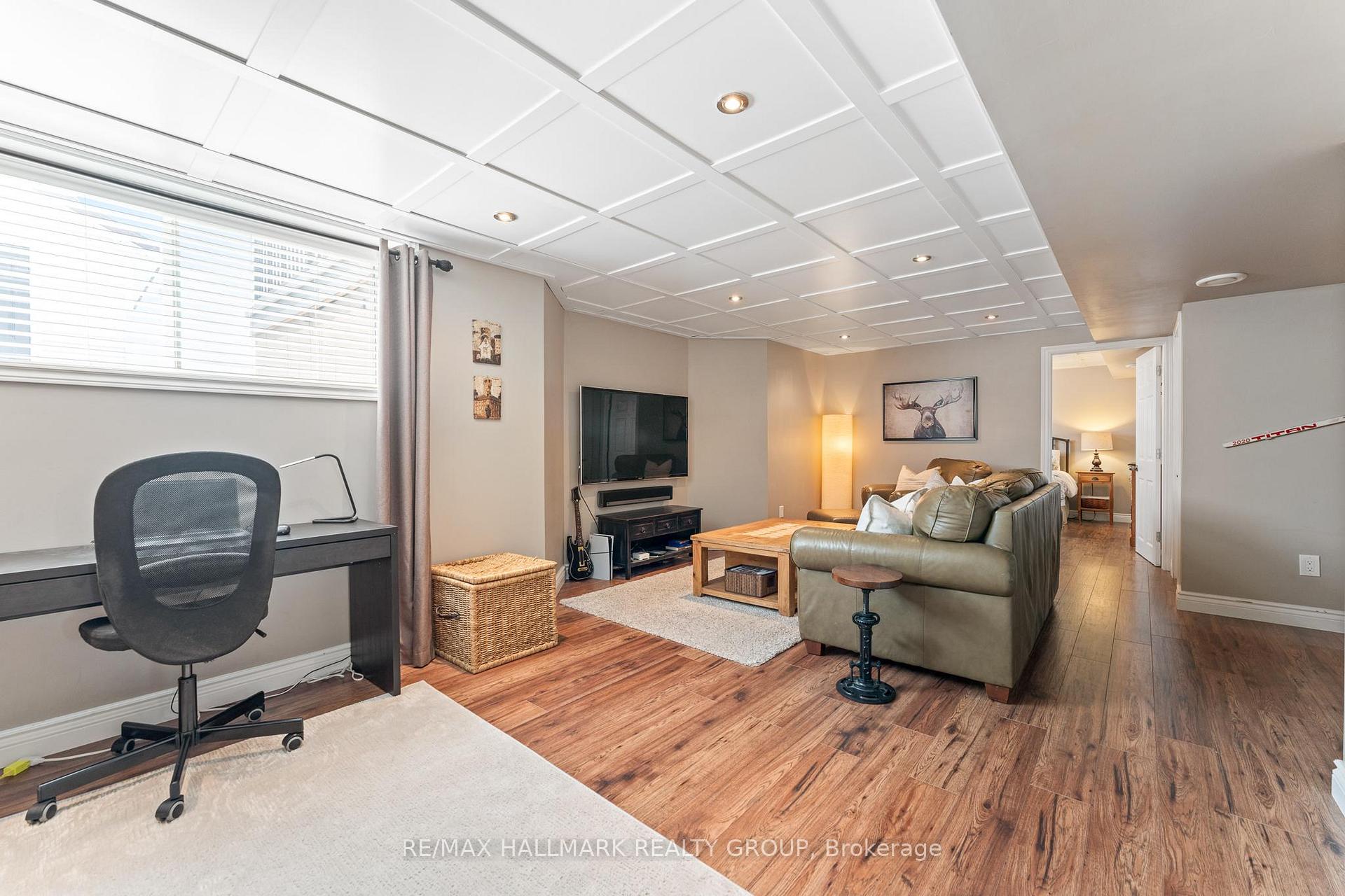 Photo 37 of 182 Felicity Crescent, Ottawa, Mer Bleue/Bradley Estates/Anderson Park — HOMEH