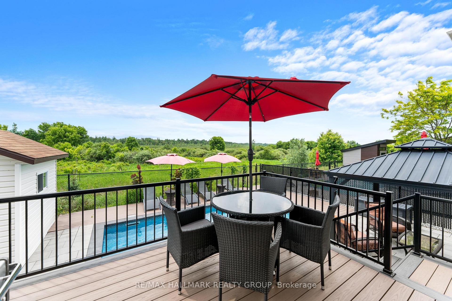 Photo 41 of 182 Felicity Crescent, Ottawa, Mer Bleue/Bradley Estates/Anderson Park — HOMEH