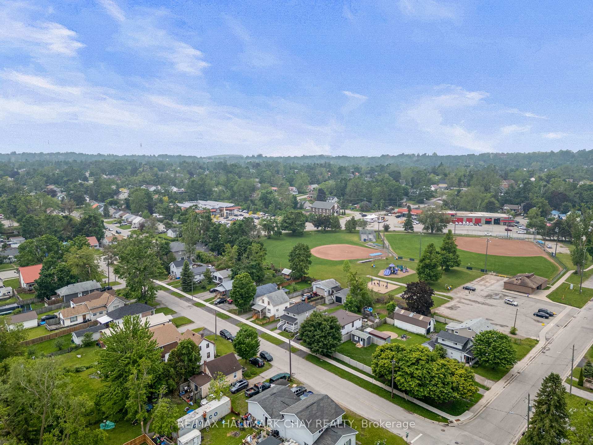 Photo 37 of 208 Elmer Park, Orillia — HOMEH