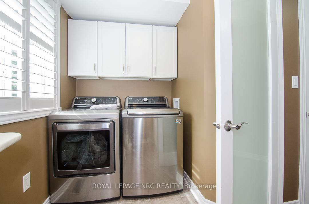 Photo 23 of 46 Millbridge Crescent, Pelham, Fonthill — HOMEH