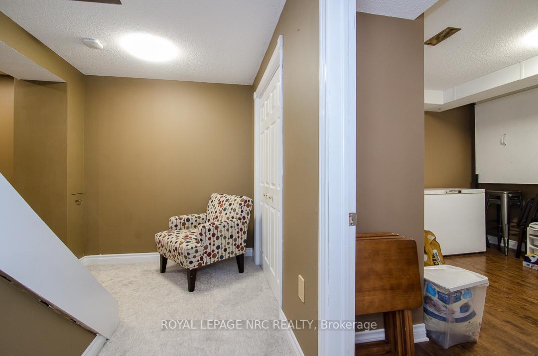 Photo 27 of 46 Millbridge Crescent, Pelham, Fonthill — HOMEH