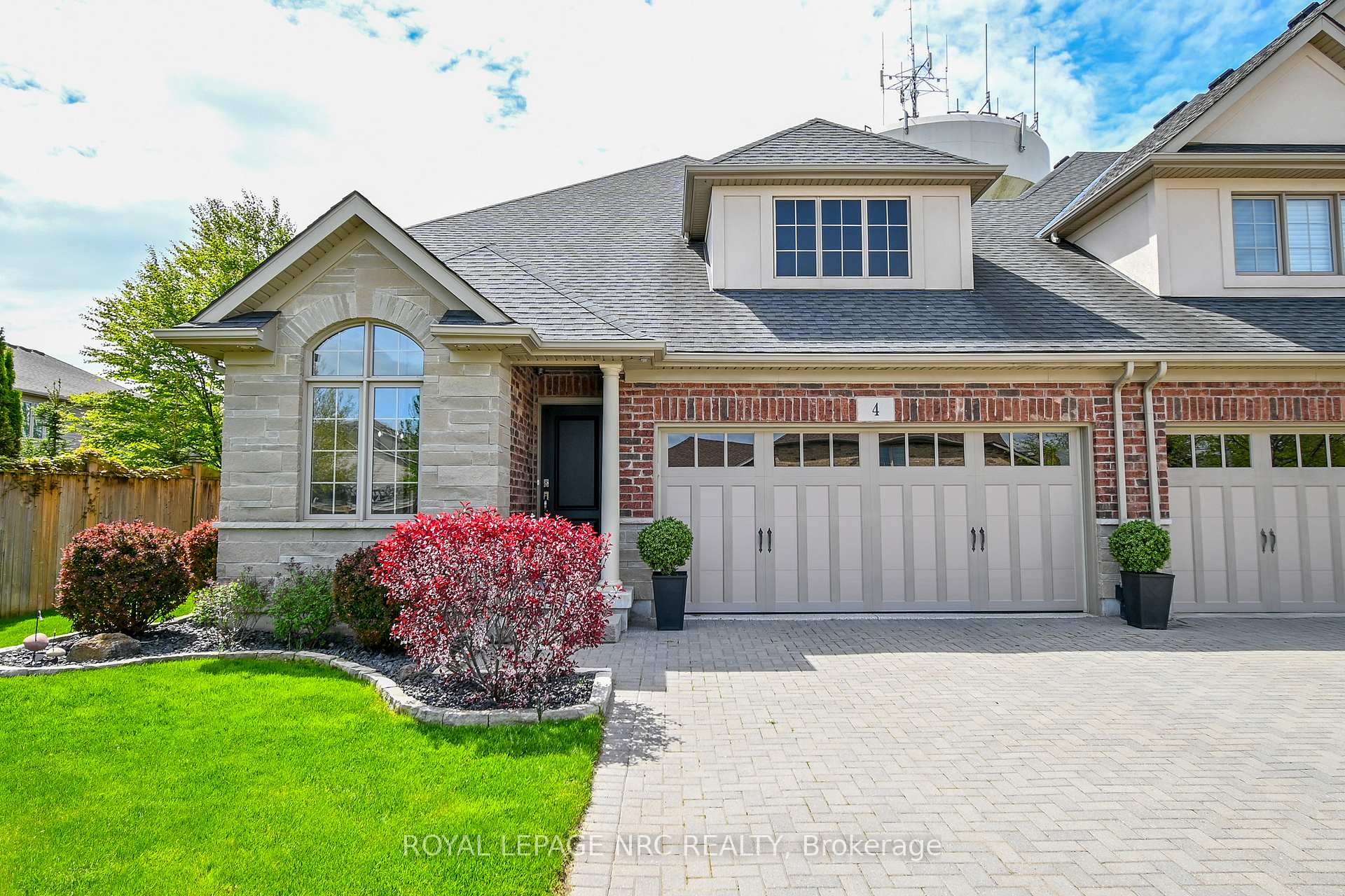 Photo 1 of 4 Kline Crescent, Pelham, Fonthill — HOMEH