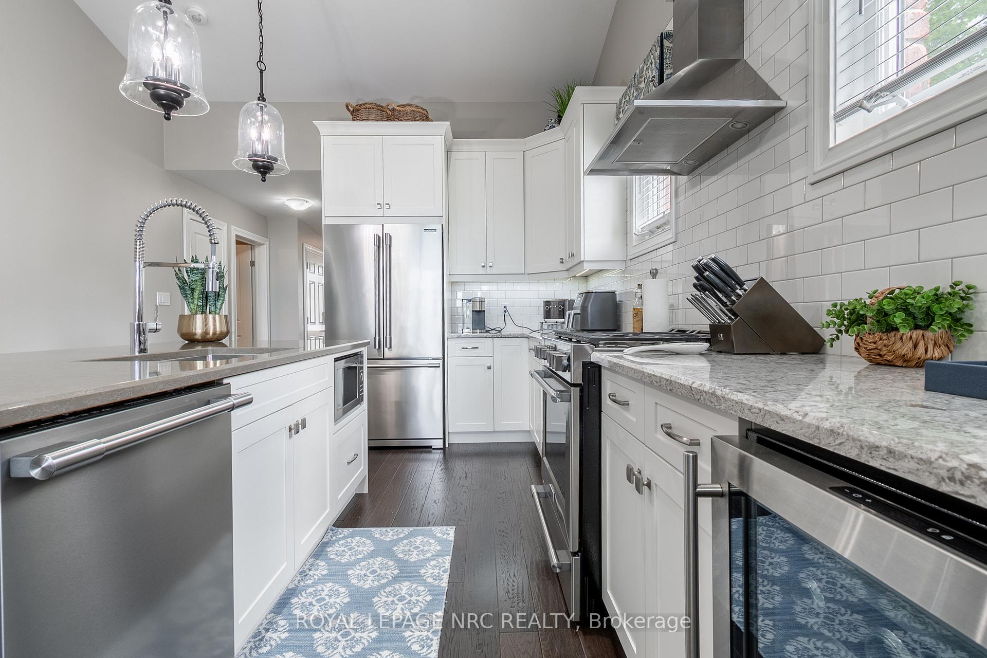 Photo 14 of 4 Kline Crescent, Pelham, Fonthill — HOMEH