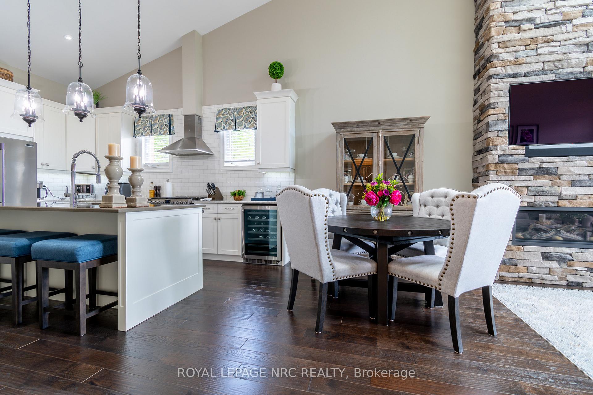 Photo 25 of 4 Kline Crescent, Pelham, Fonthill — HOMEH