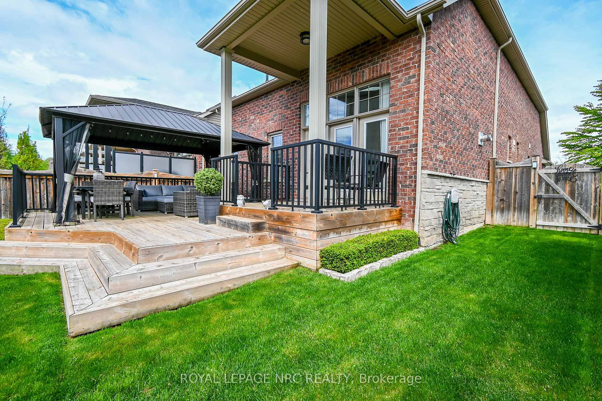 Photo 31 of 4 Kline Crescent, Pelham, Fonthill — HOMEH