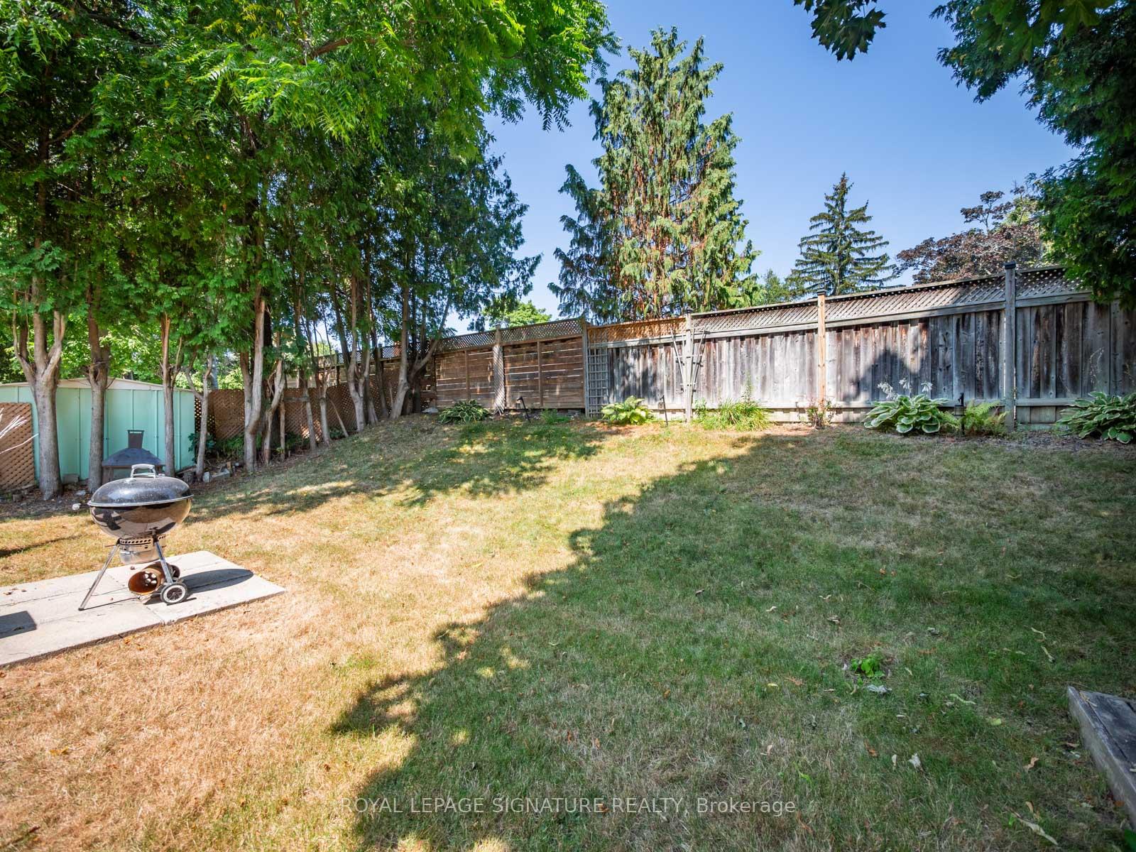Photo 29 of 446 Bernhard Crescent, Oshawa, O'Neill — HOMEH