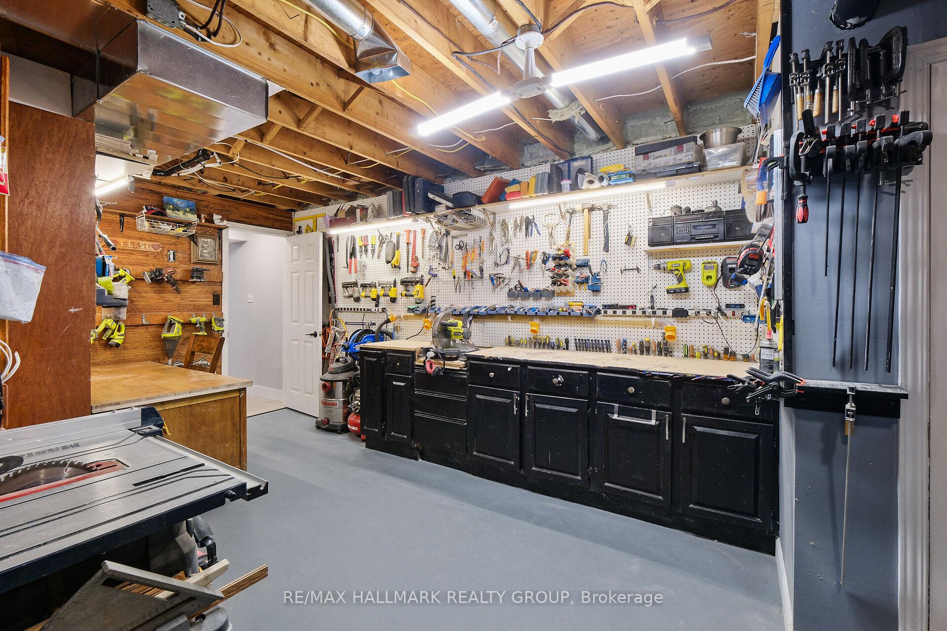 Photo 32 of 1430 Royal Maple Drive, Ottawa, Cumberland Ridge — HOMEH