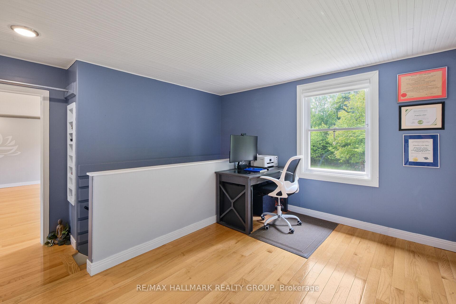 Photo 40 of 1430 Royal Maple Drive, Ottawa, Cumberland Ridge — HOMEH