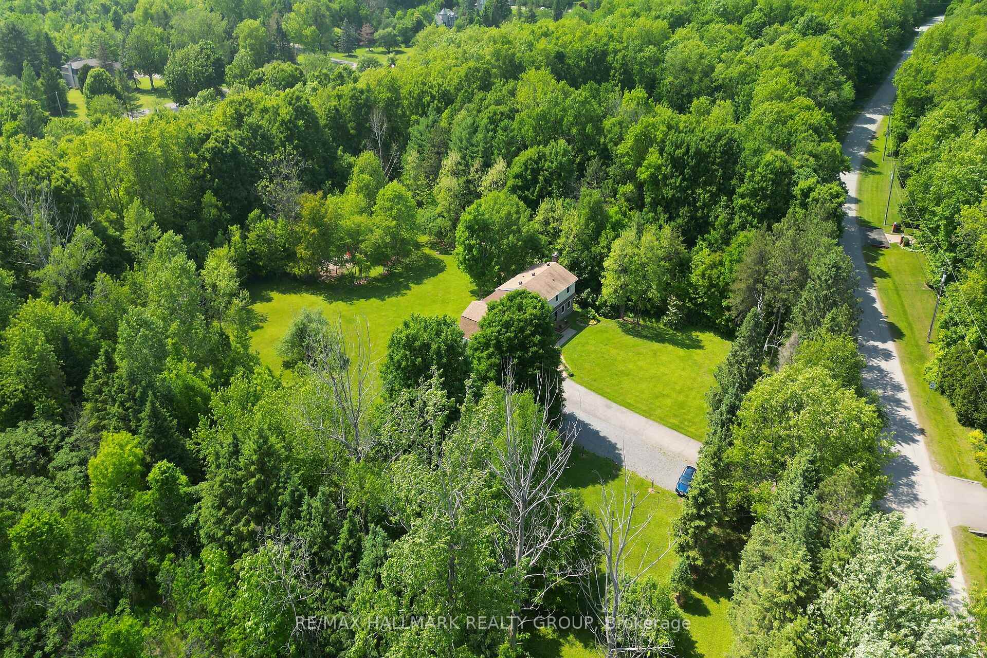 Photo 49 of 1430 Royal Maple Drive, Ottawa, Cumberland Ridge — HOMEH