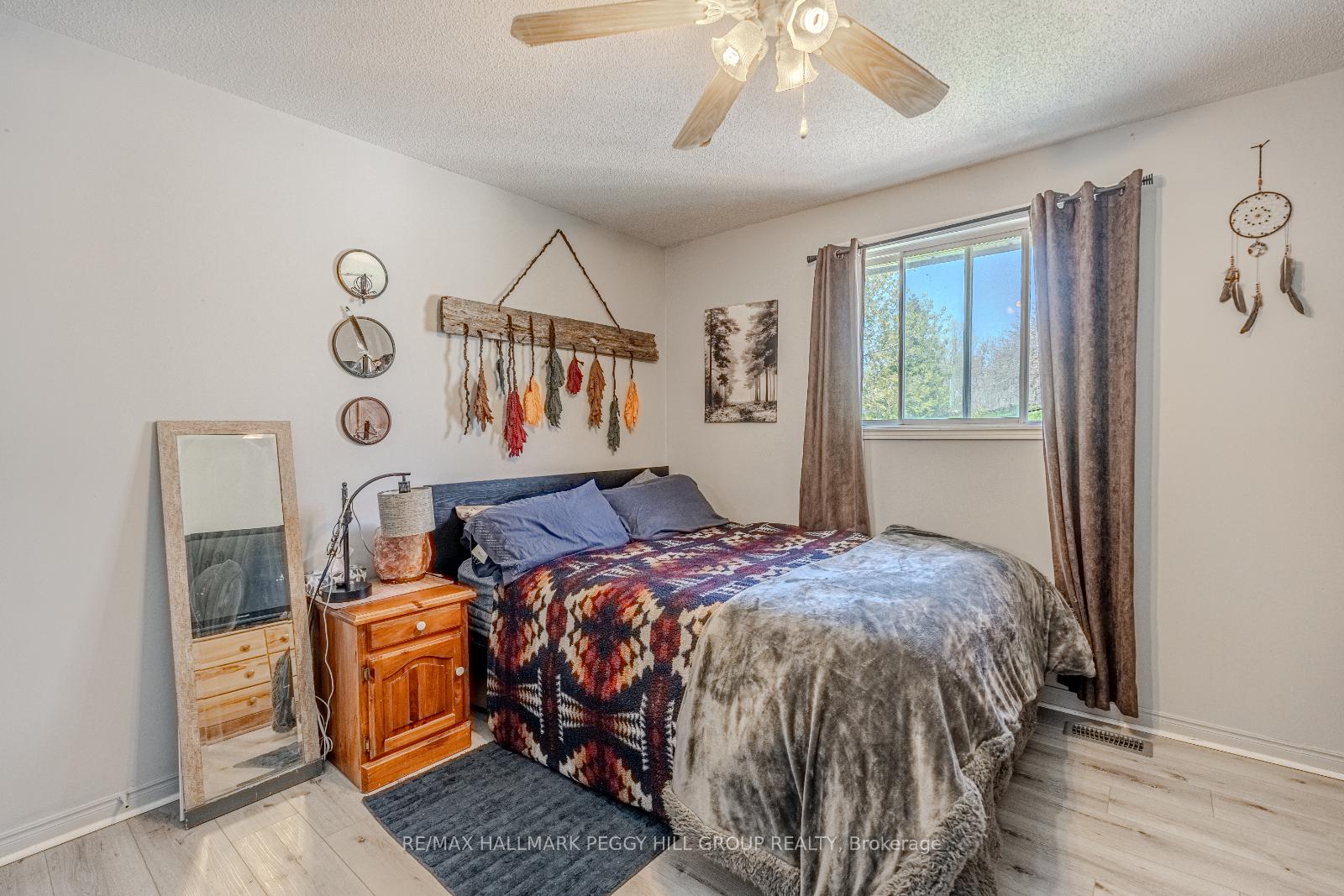 Photo 7 of 19 Korlea Crescent, Orillia — HOMEH