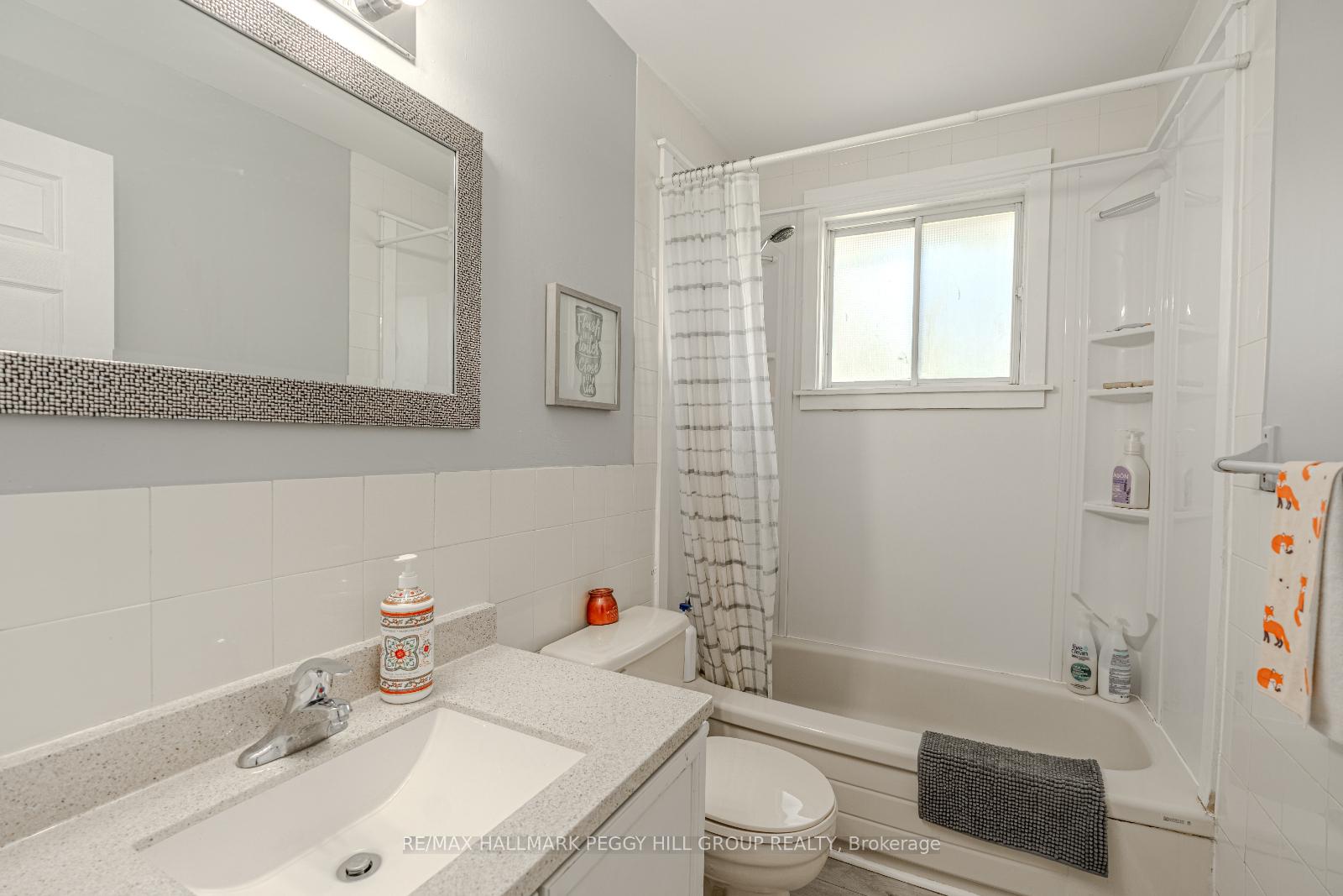 Photo 10 of 19 Korlea Crescent, Orillia — HOMEH