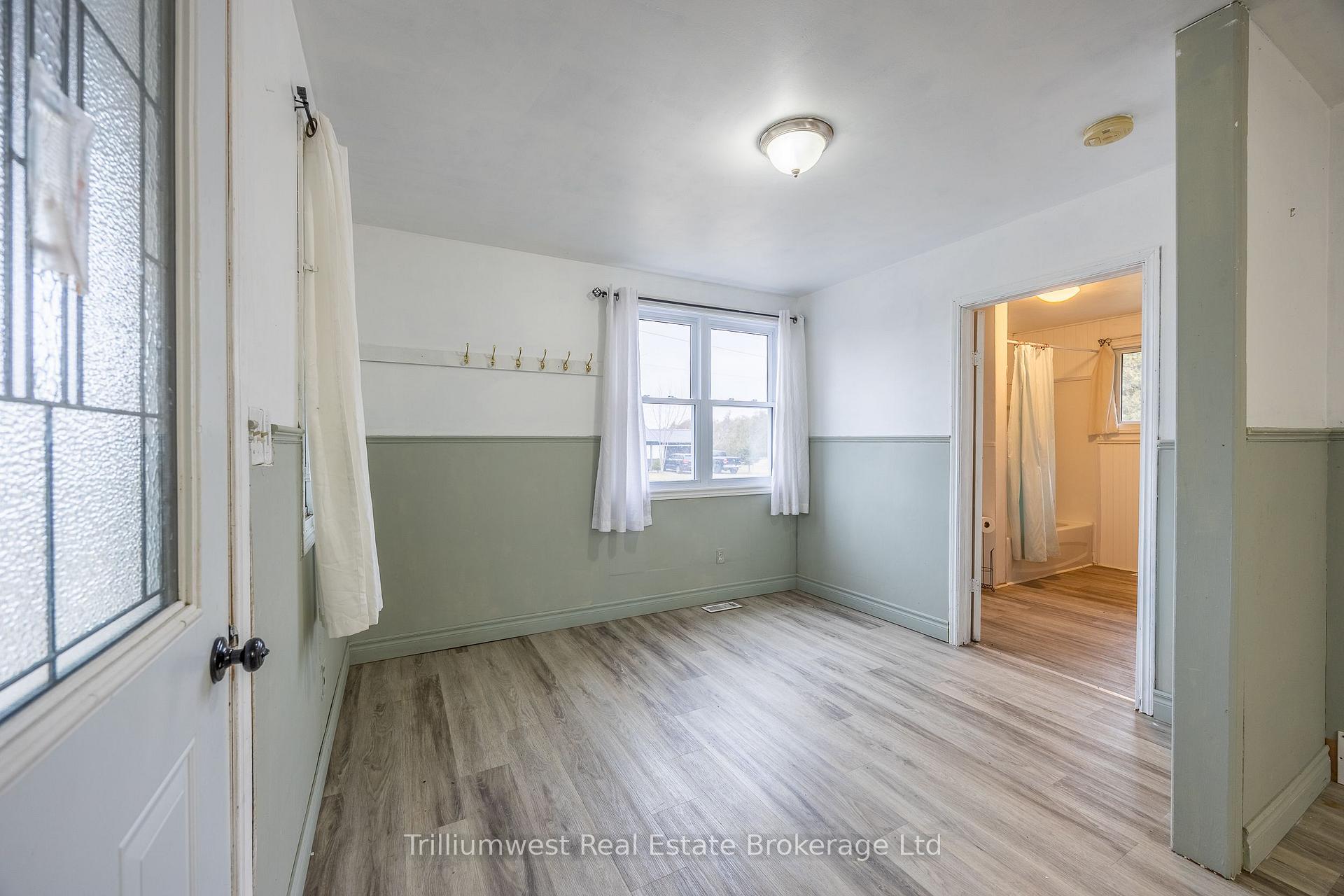 Photo 5 of 84 5th Concession Road, Norfolk, Rural Houghton — HOMEH