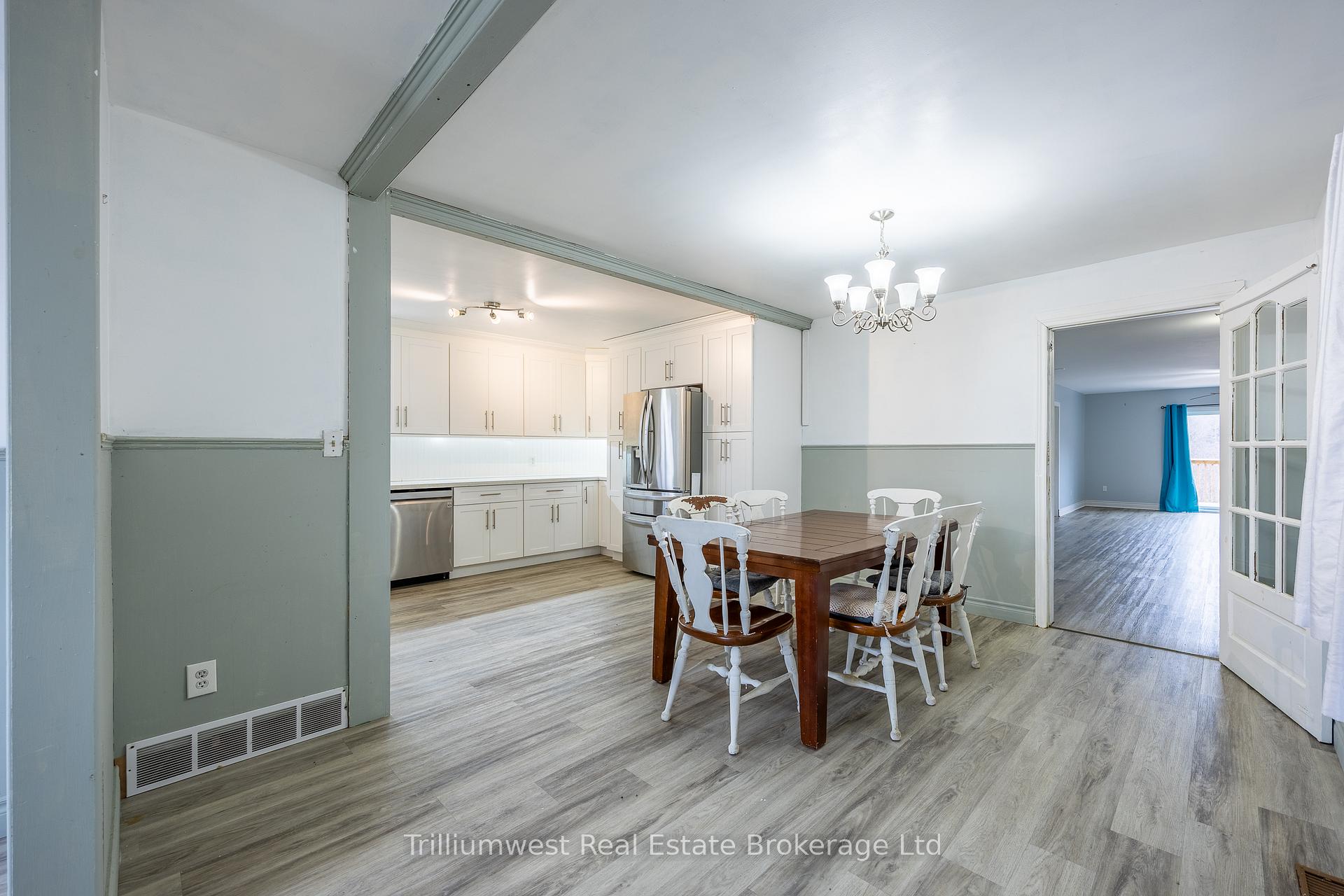 Photo 8 of 84 5th Concession Road, Norfolk, Rural Houghton — HOMEH