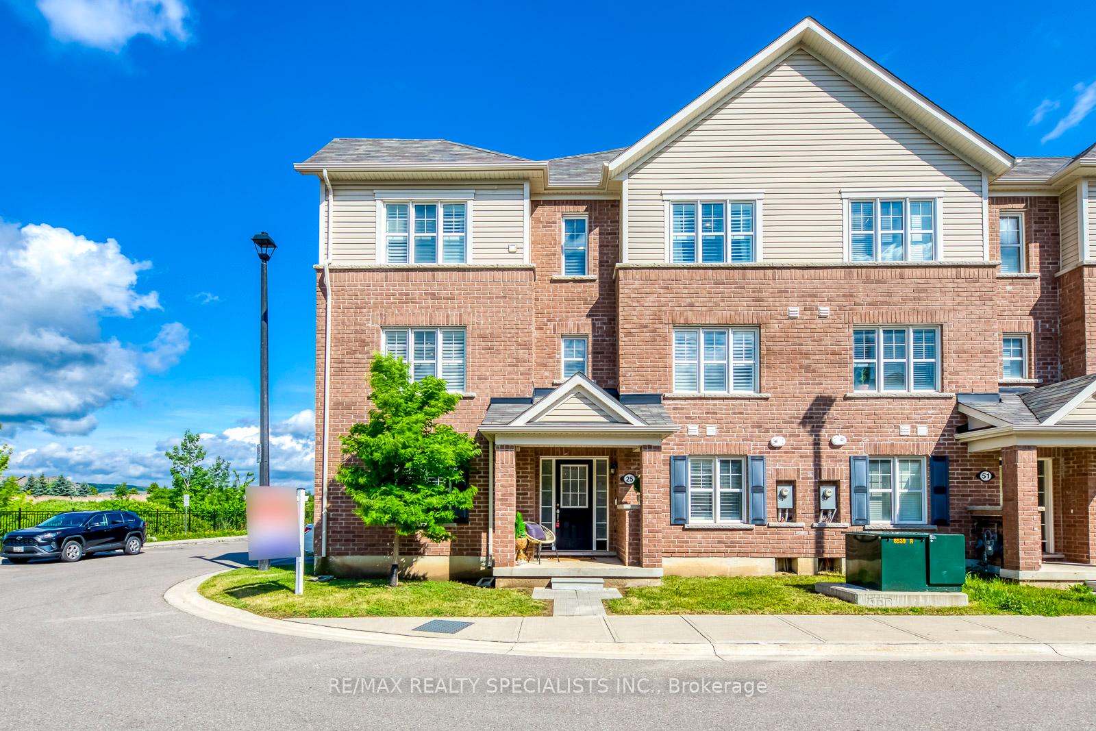 Photo 1 of Unit 25, 1000 Asleton Boulevard, Milton, Willmott — HOMEH