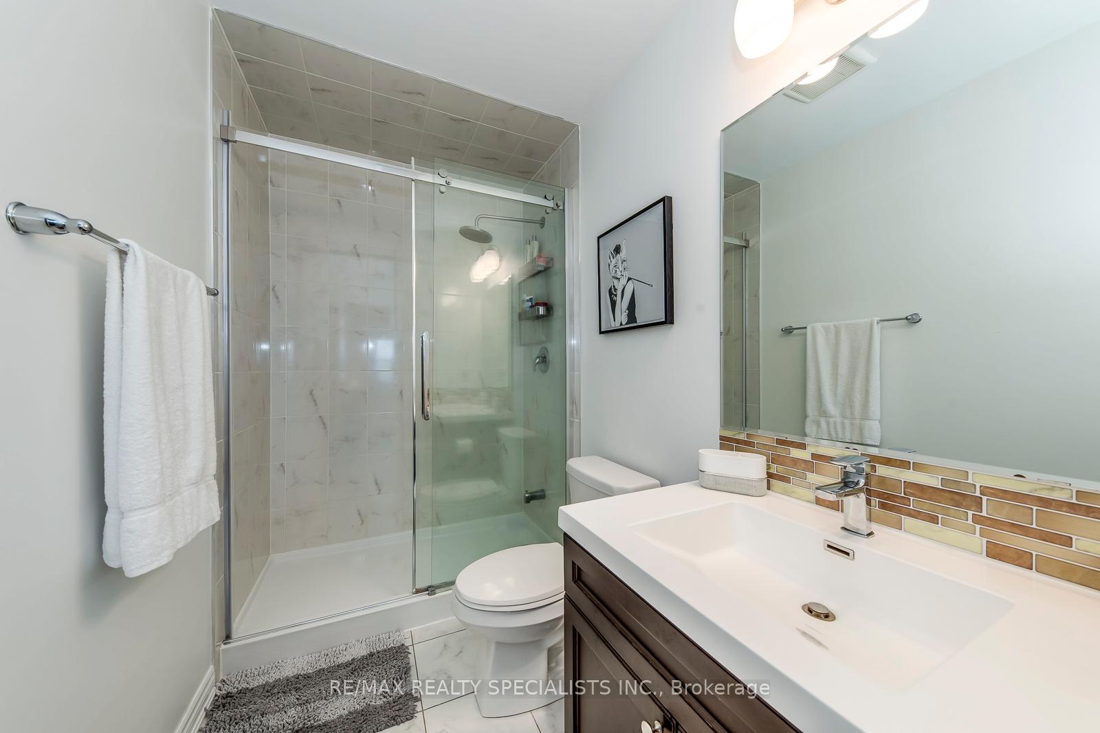 Photo 37 of Unit 25, 1000 Asleton Boulevard, Milton, Willmott — HOMEH