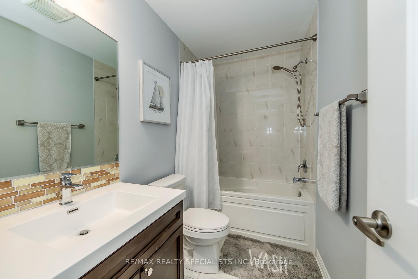 Photo 23 of Unit 25, 1000 Asleton Boulevard, Milton, Willmott — HOMEH