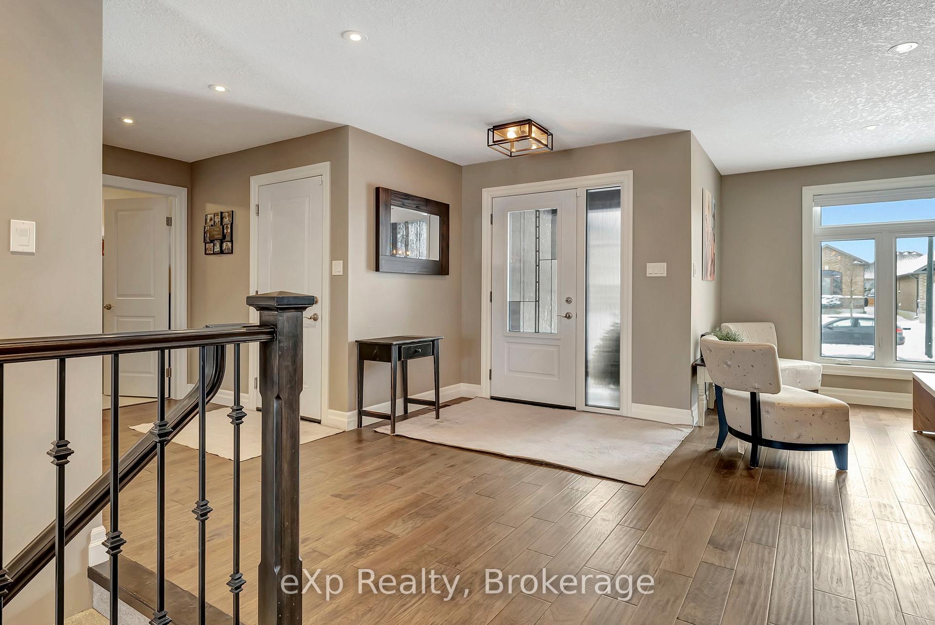 Photo 7 of 975 Reserve Avenue S, North Perth, Listowel — HOMEH