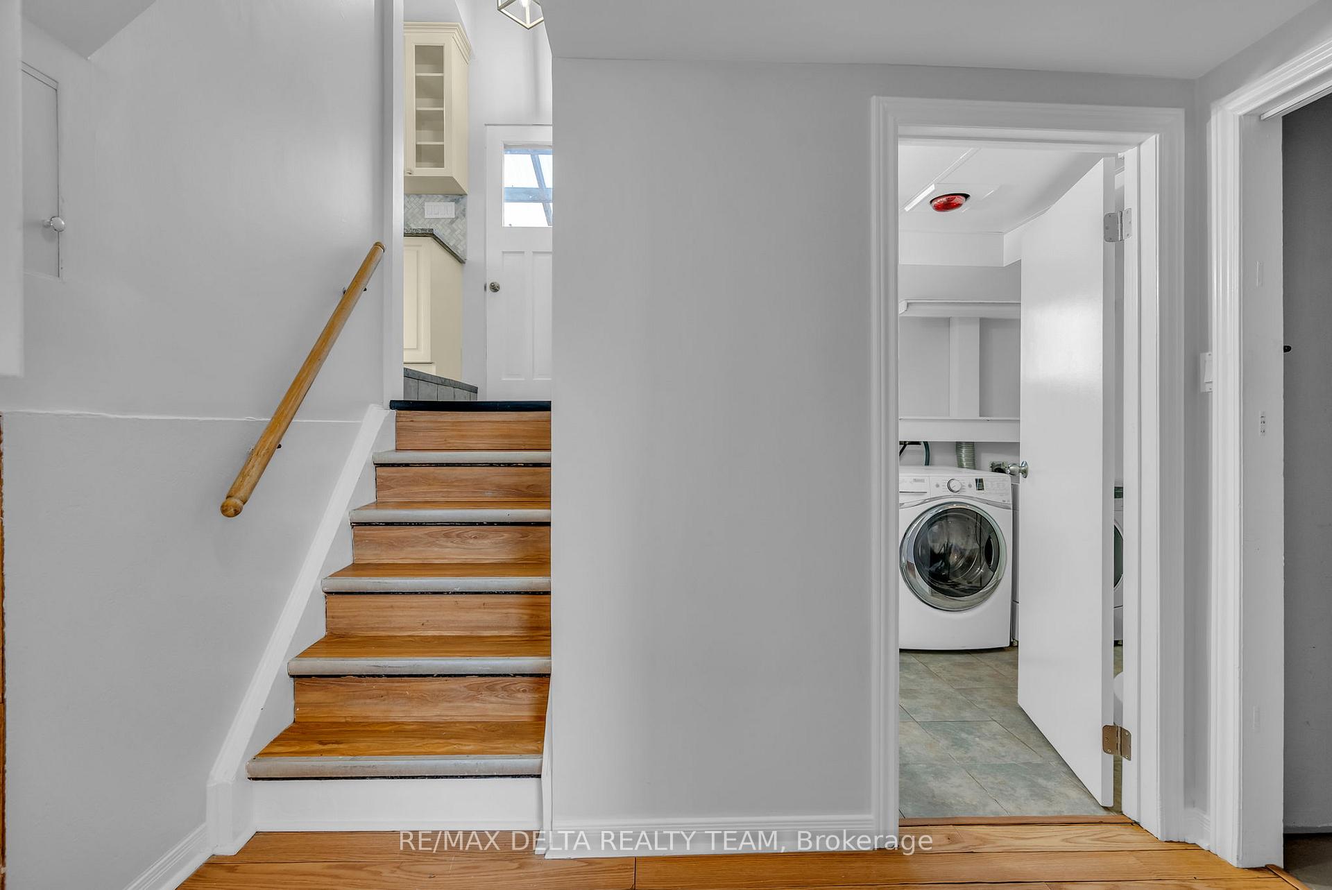 Photo 31 of 239 Tompkins Avenue, Ottawa, Bilberry Creek/Queenswood Heights — HOMEH