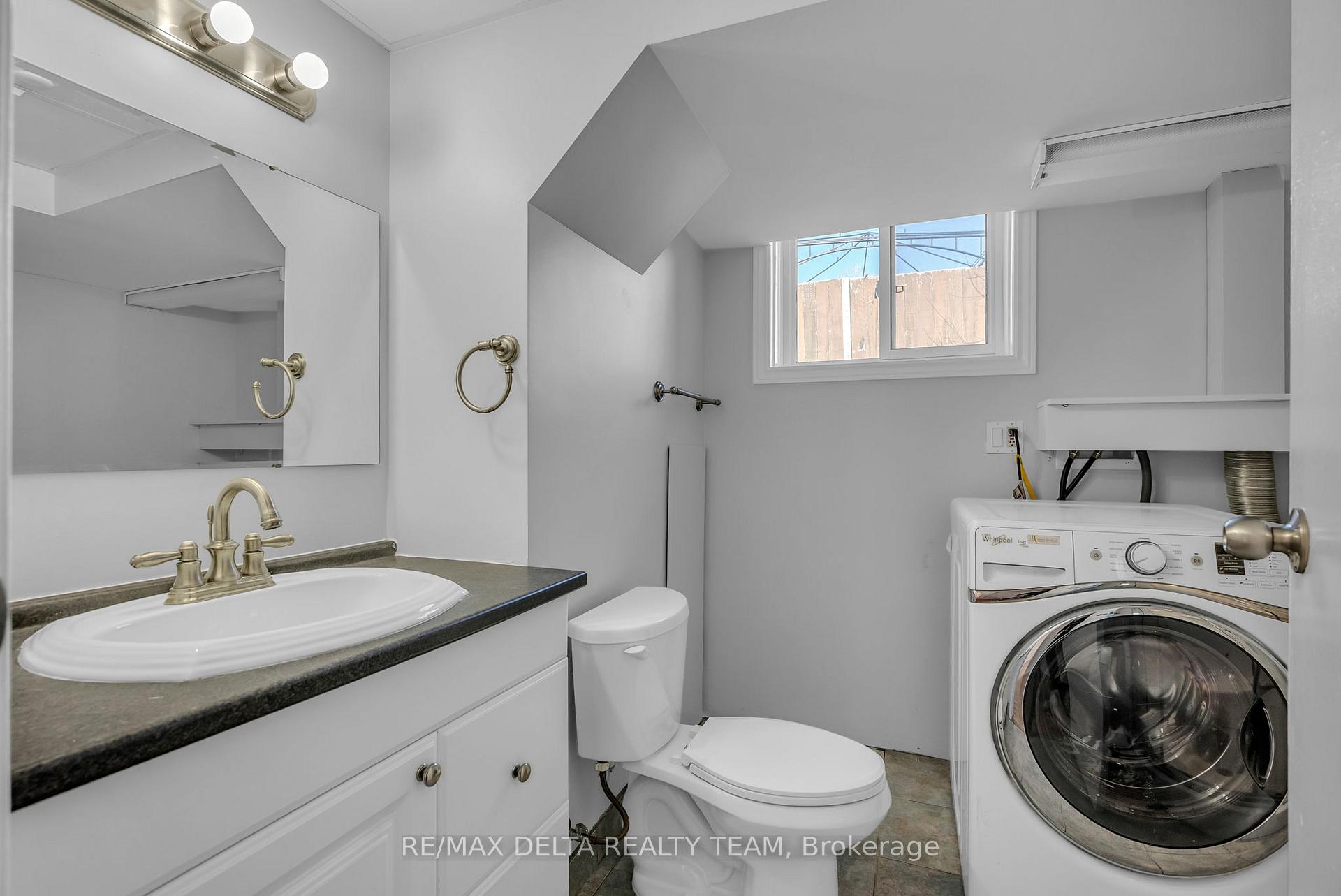 Photo 32 of 239 Tompkins Avenue, Ottawa, Bilberry Creek/Queenswood Heights — HOMEH