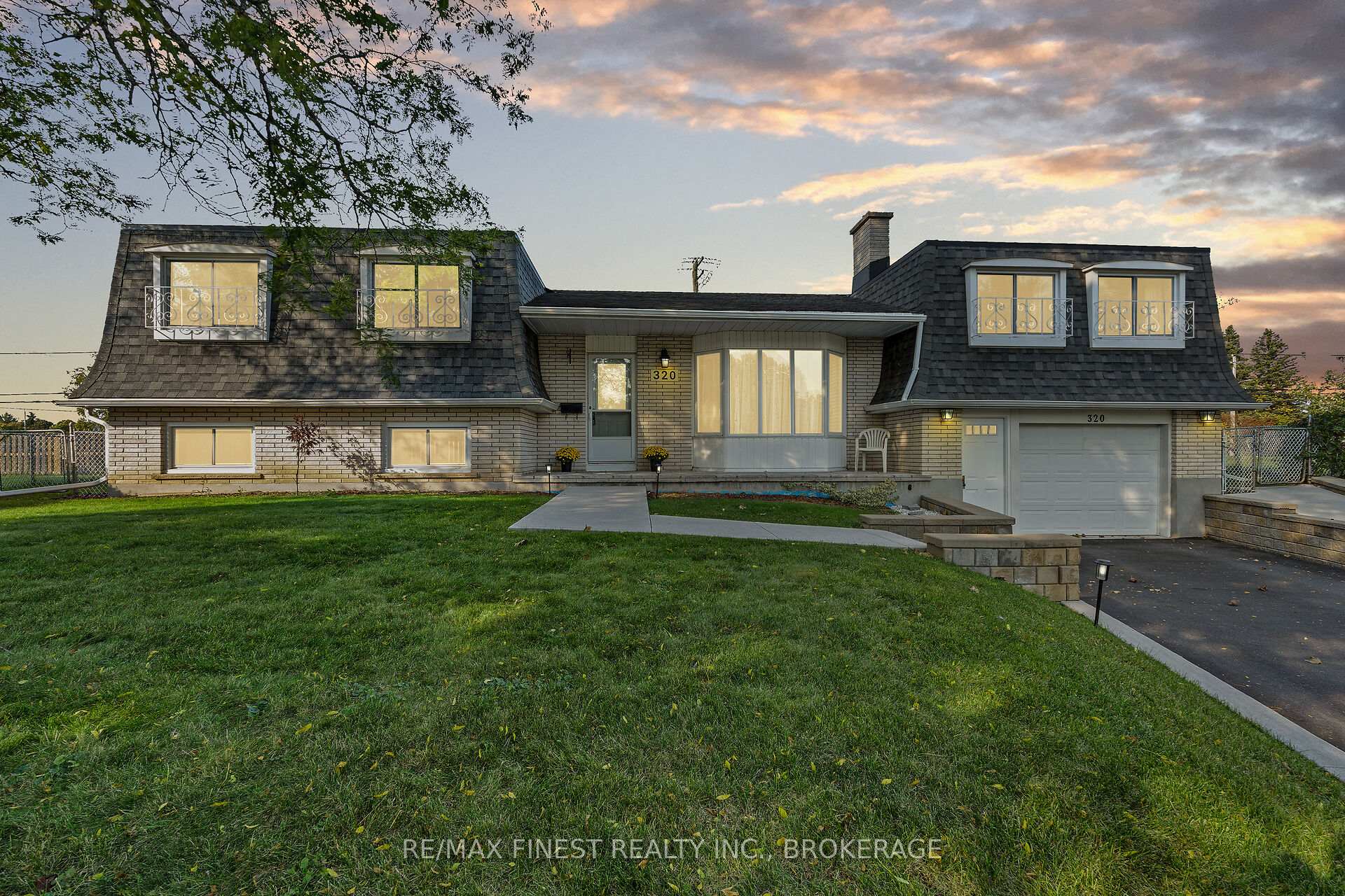 Photo 2 of 320 Donell Court, Kingston, City Southwest — HOMEH