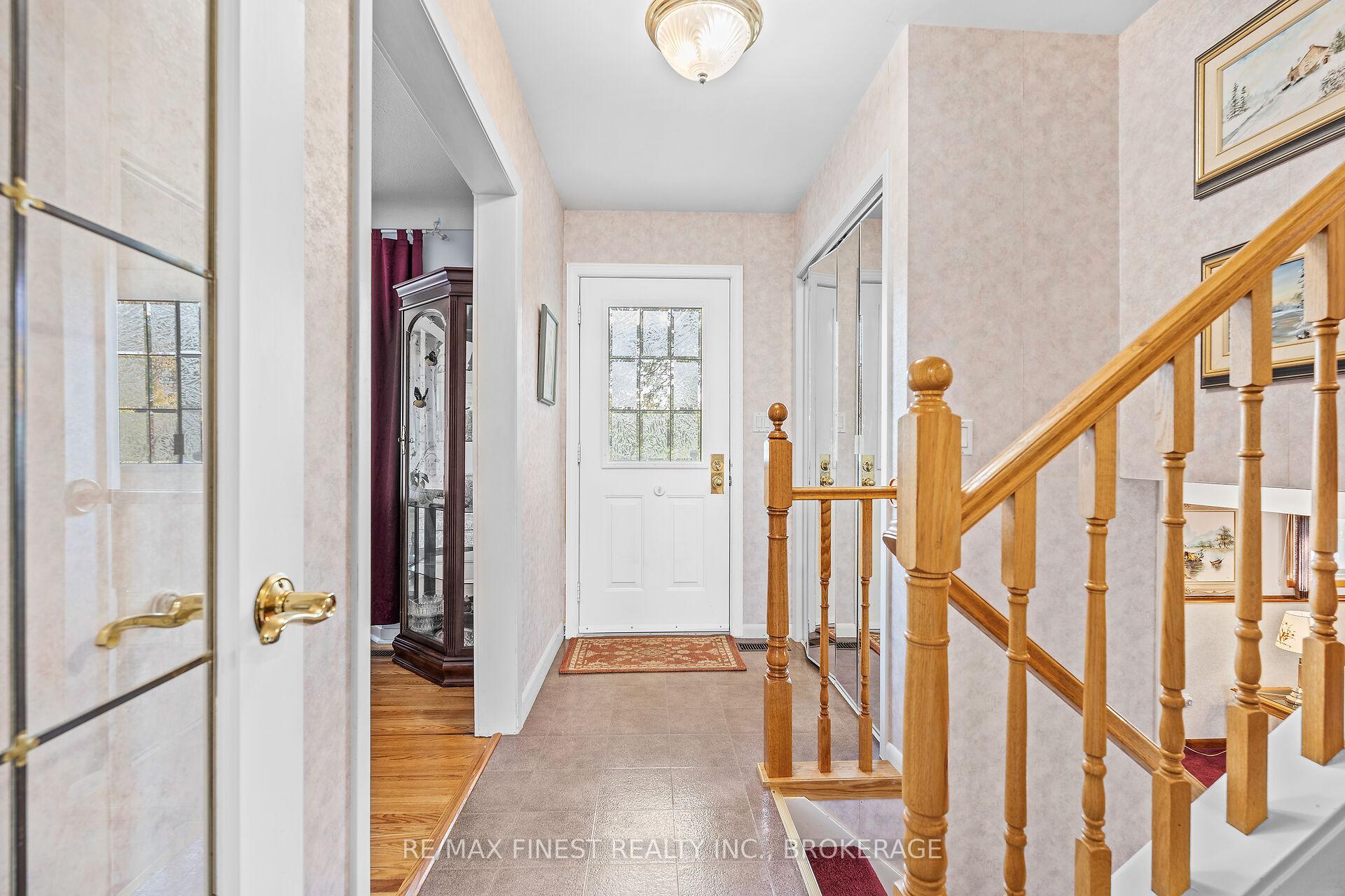 Photo 5 of 320 Donell Court, Kingston, City Southwest — HOMEH