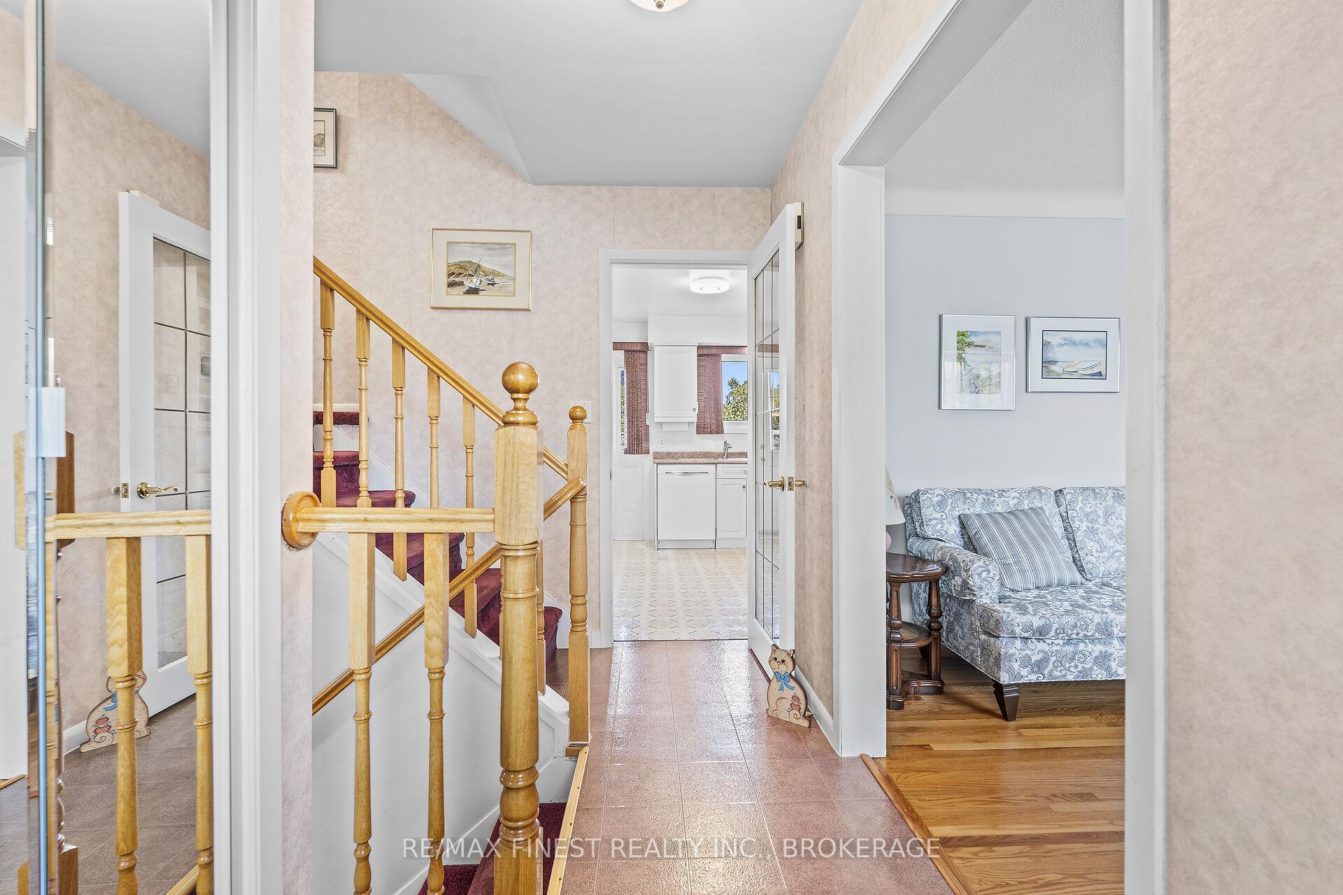 Photo 6 of 320 Donell Court, Kingston, City Southwest — HOMEH