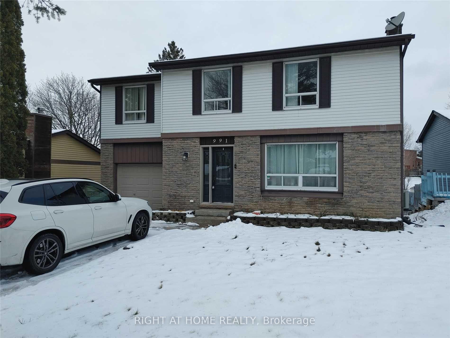 Front of Unit Basement, 991 Jacarandah Drive