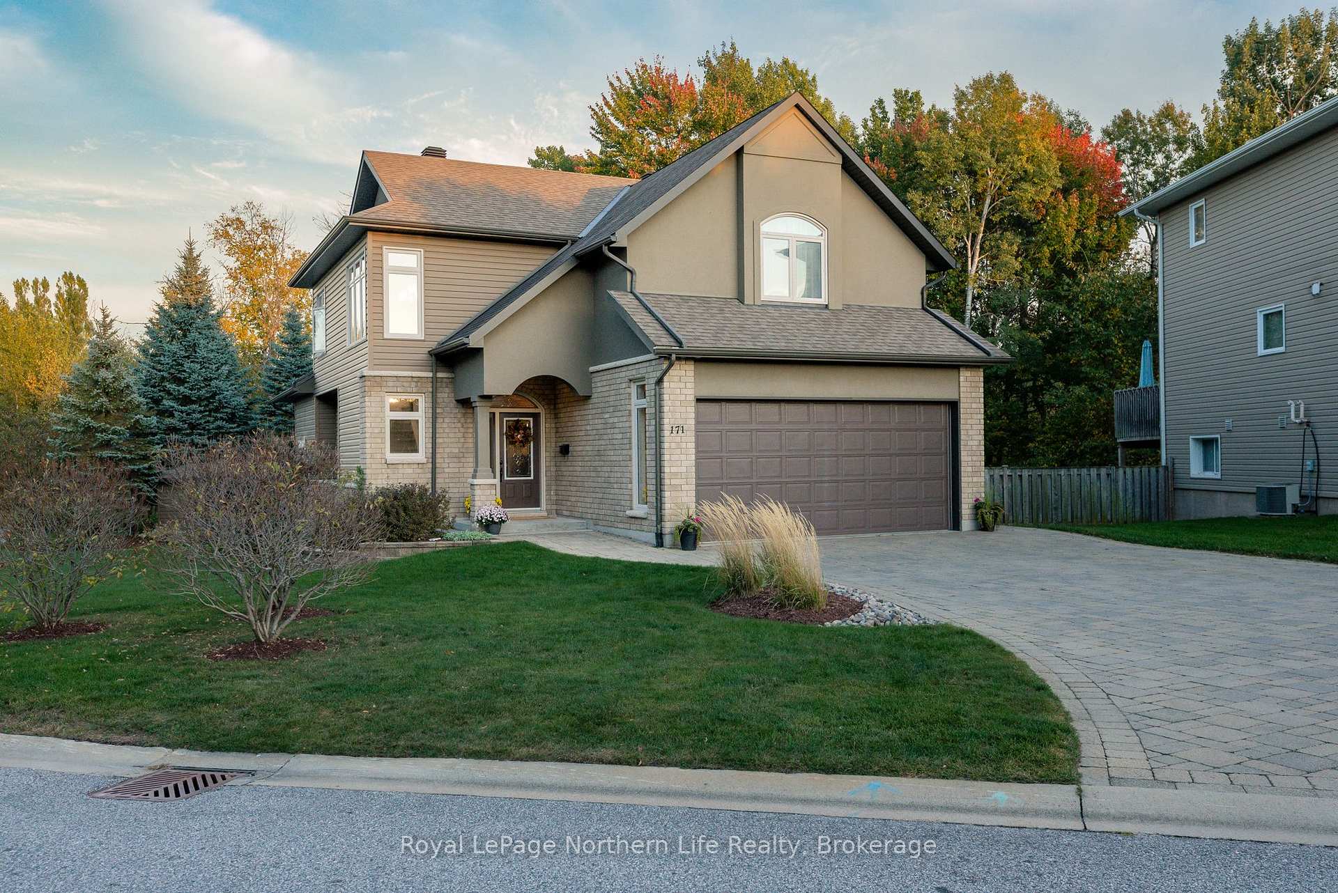 Front of 171 Kingsway Avenue