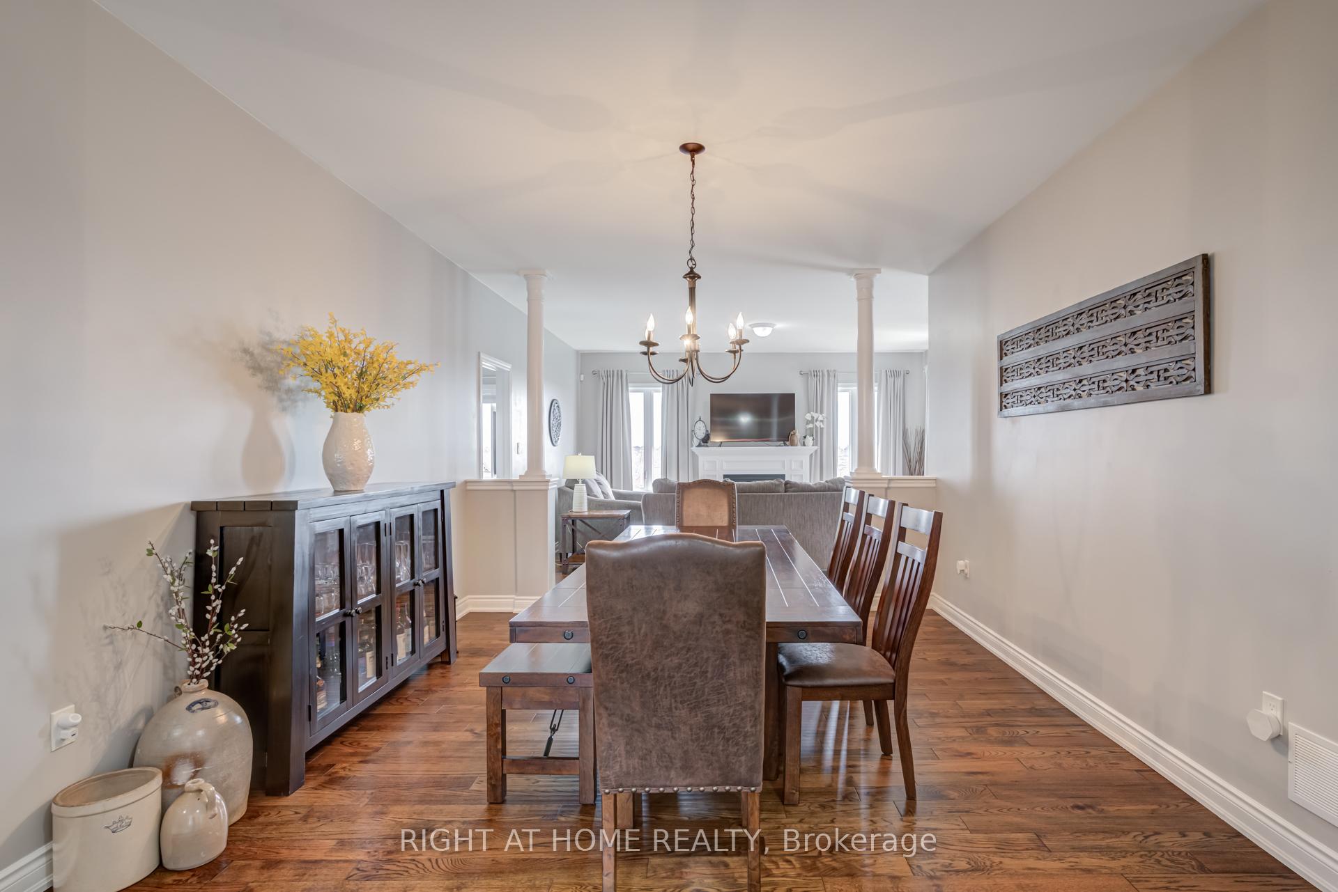 Photo 4 of 3125 Monarch Drive, Orillia — HOMEH