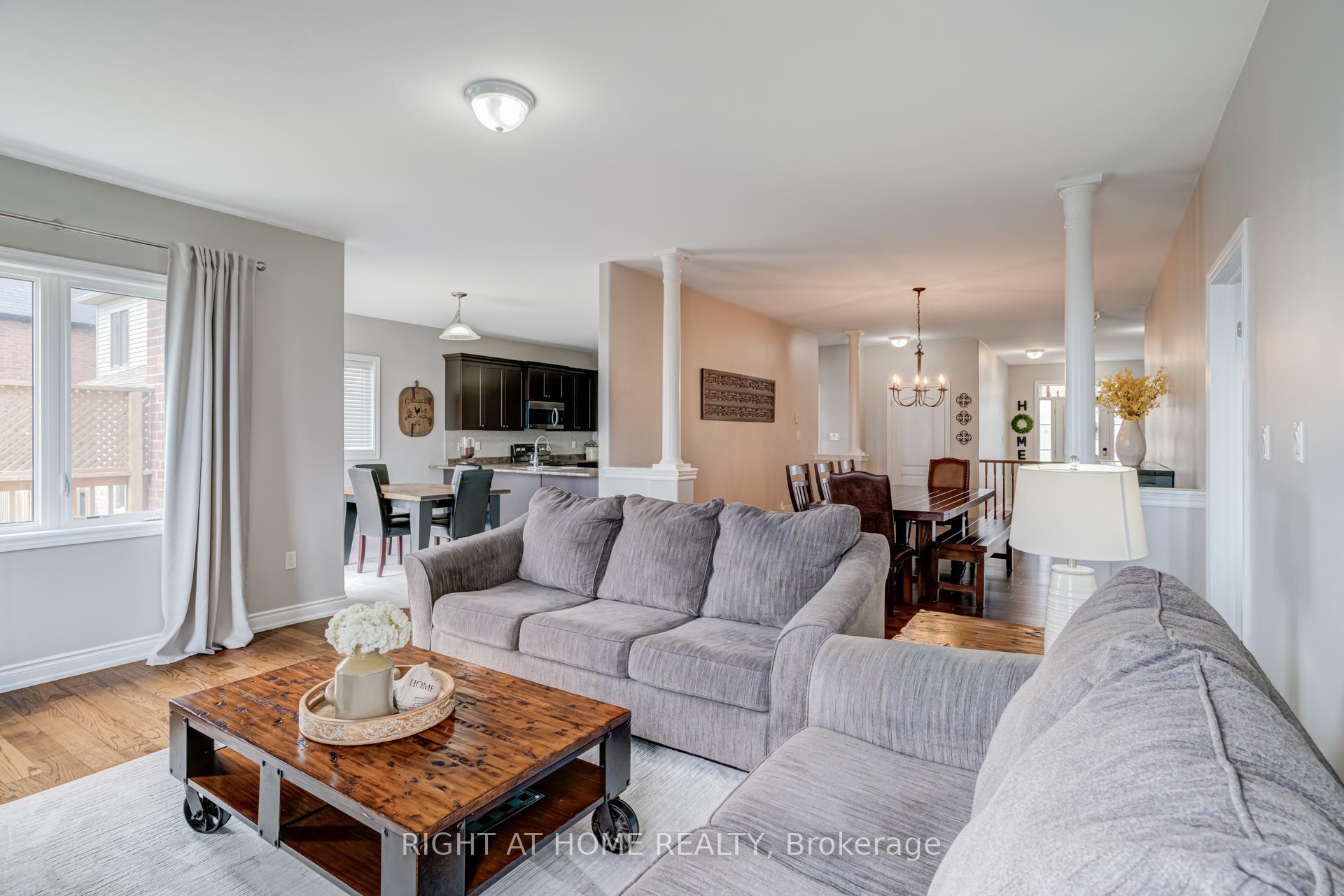 Photo 8 of 3125 Monarch Drive, Orillia — HOMEH